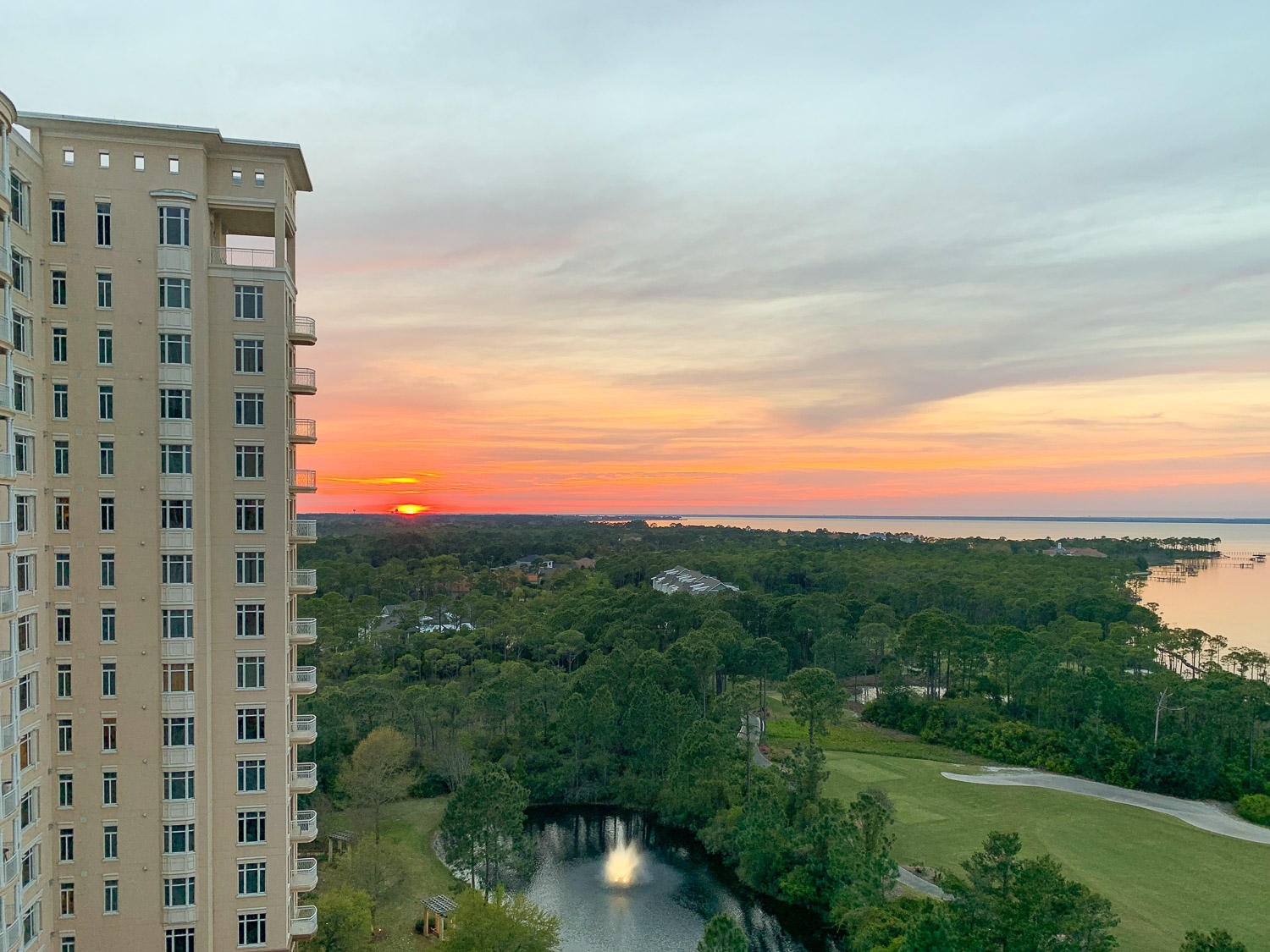 ONE WATER PLACE AT KELLY PLANTATION - Residential