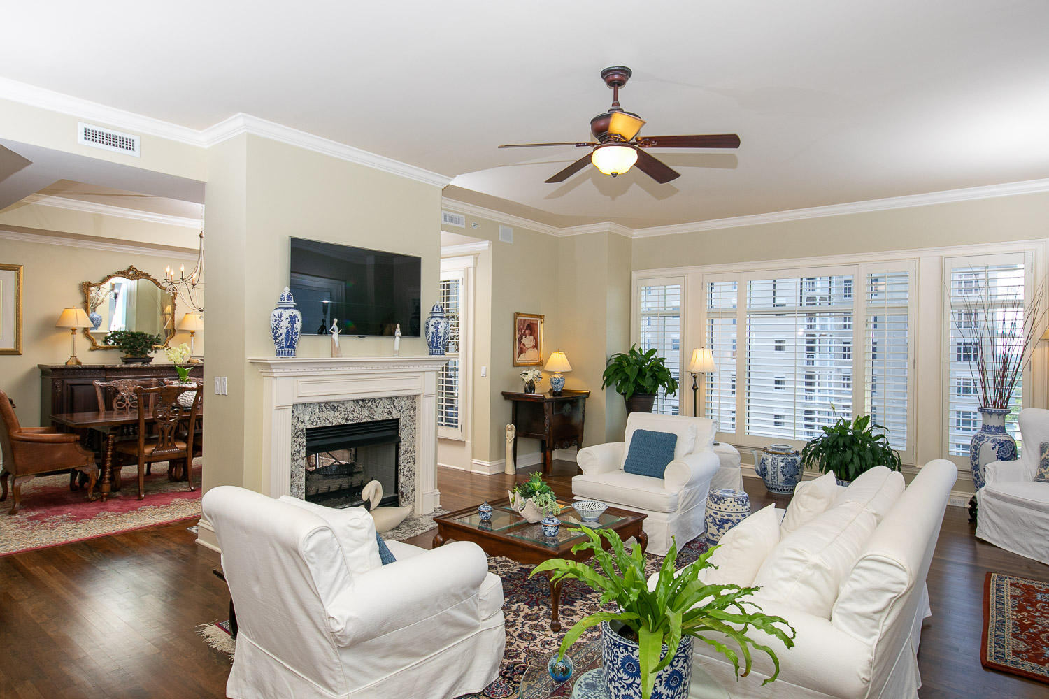 ONE WATER PLACE AT KELLY PLANTATION - Residential