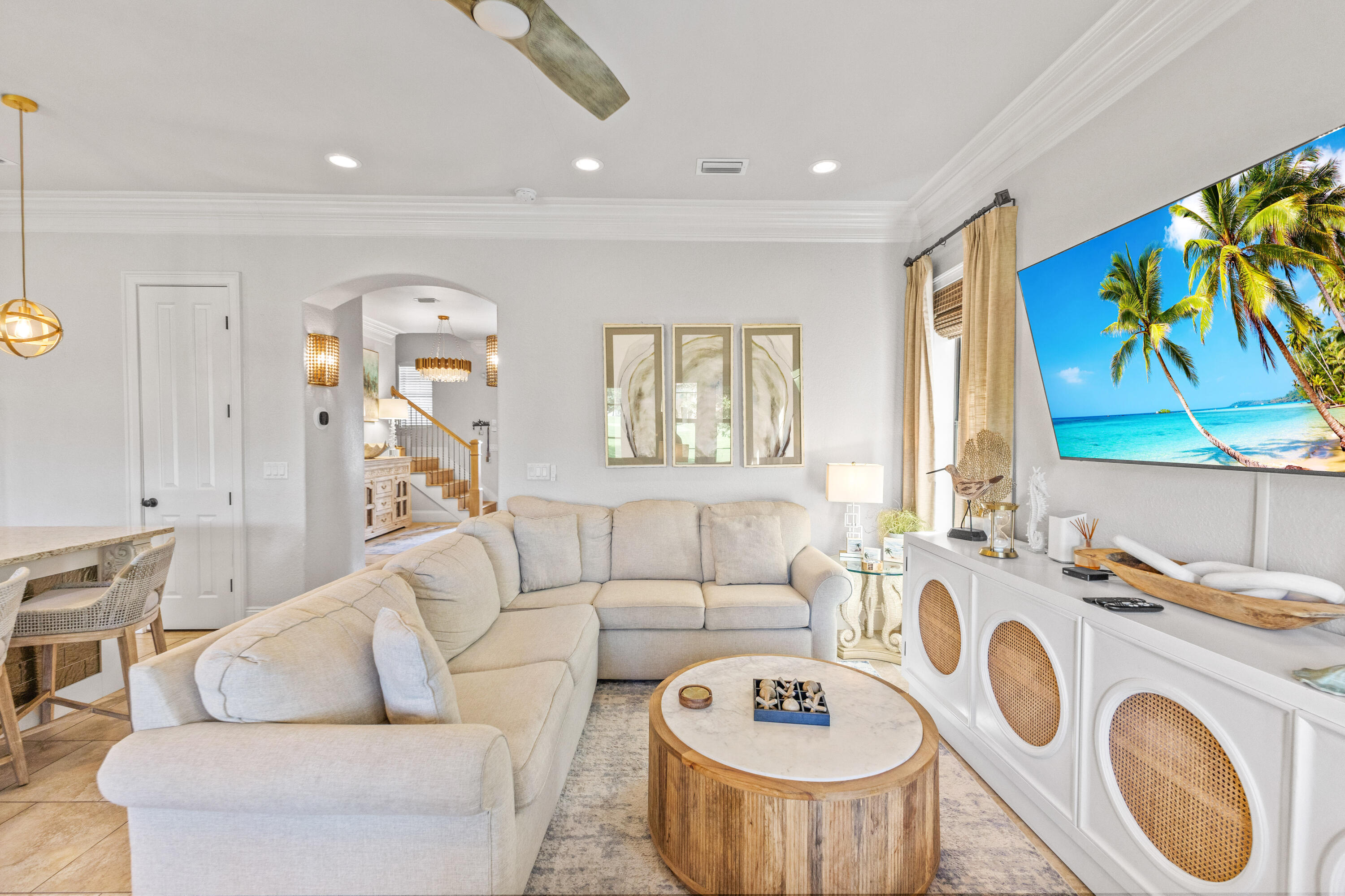 VILLA LAGO - Residential