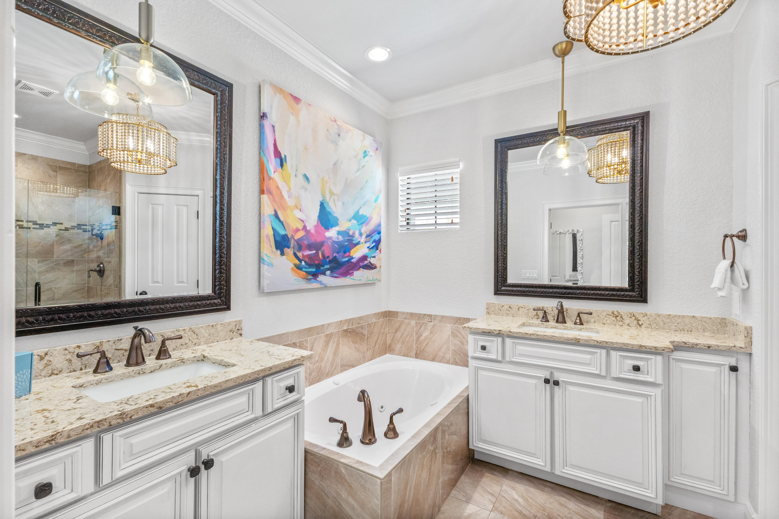 VILLA LAGO - Residential