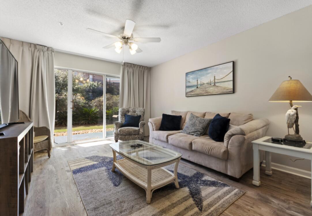 CIBONEY CONDO - Residential