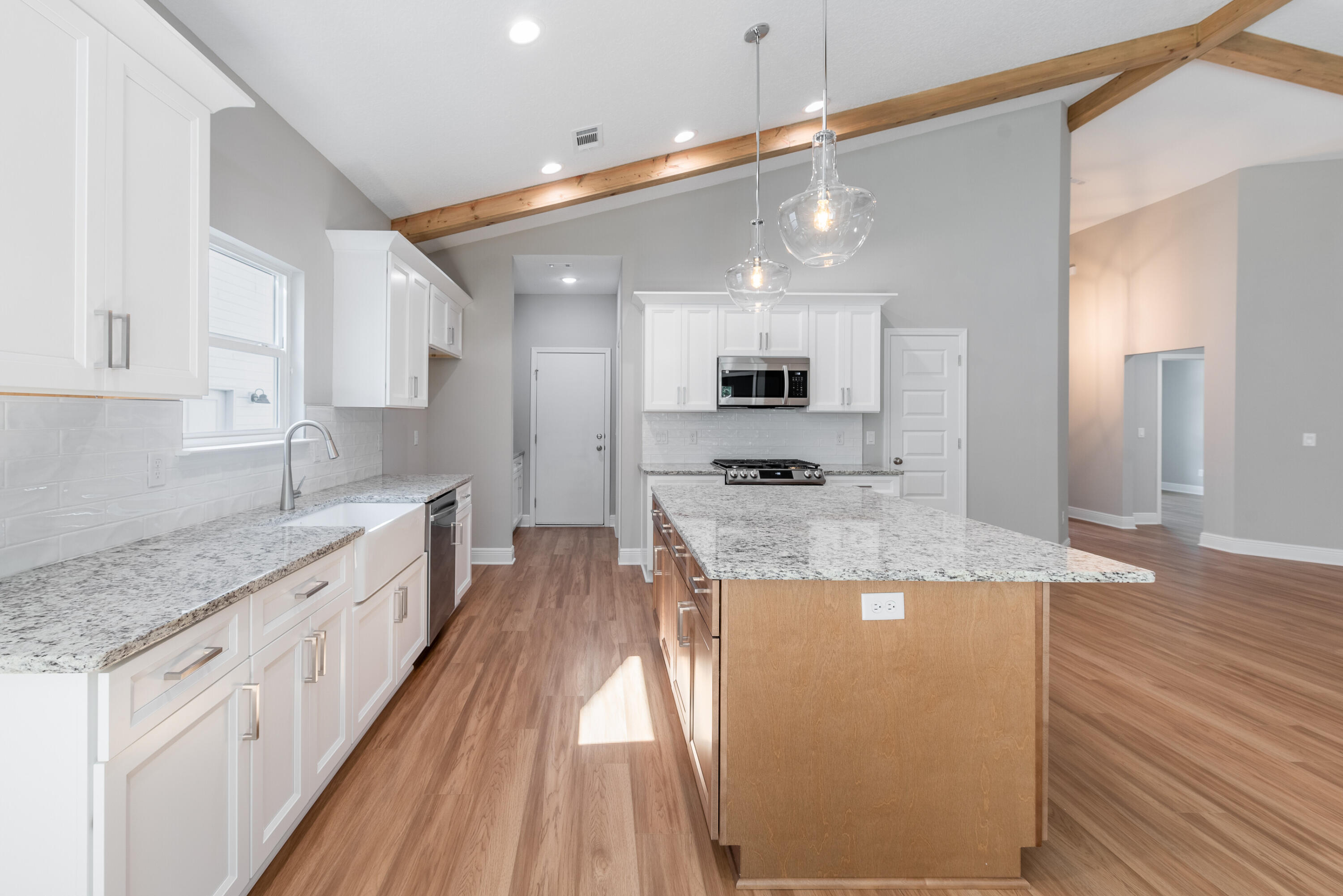 Madelyn Woods - Residential