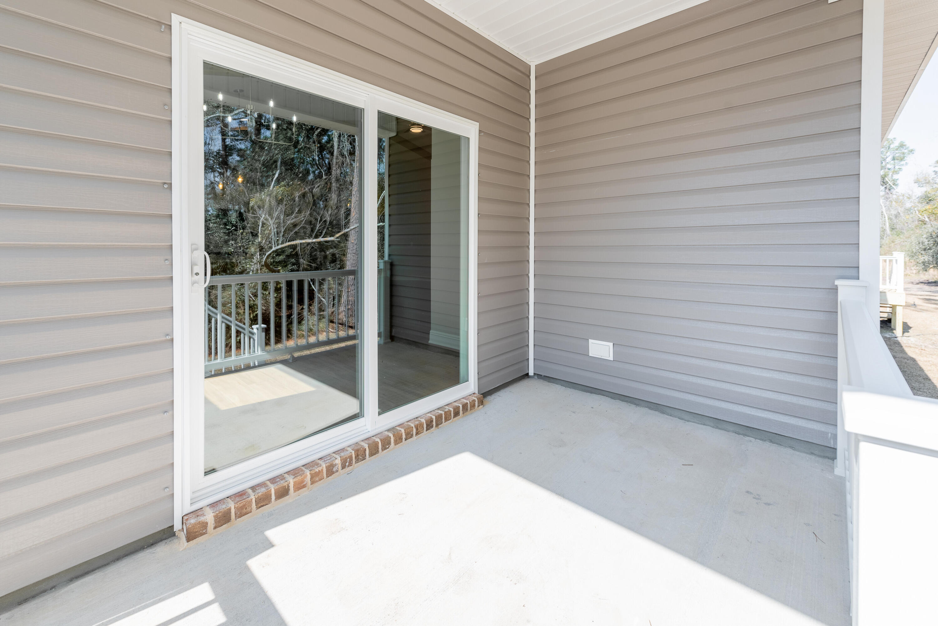 Madelyn Woods - Residential