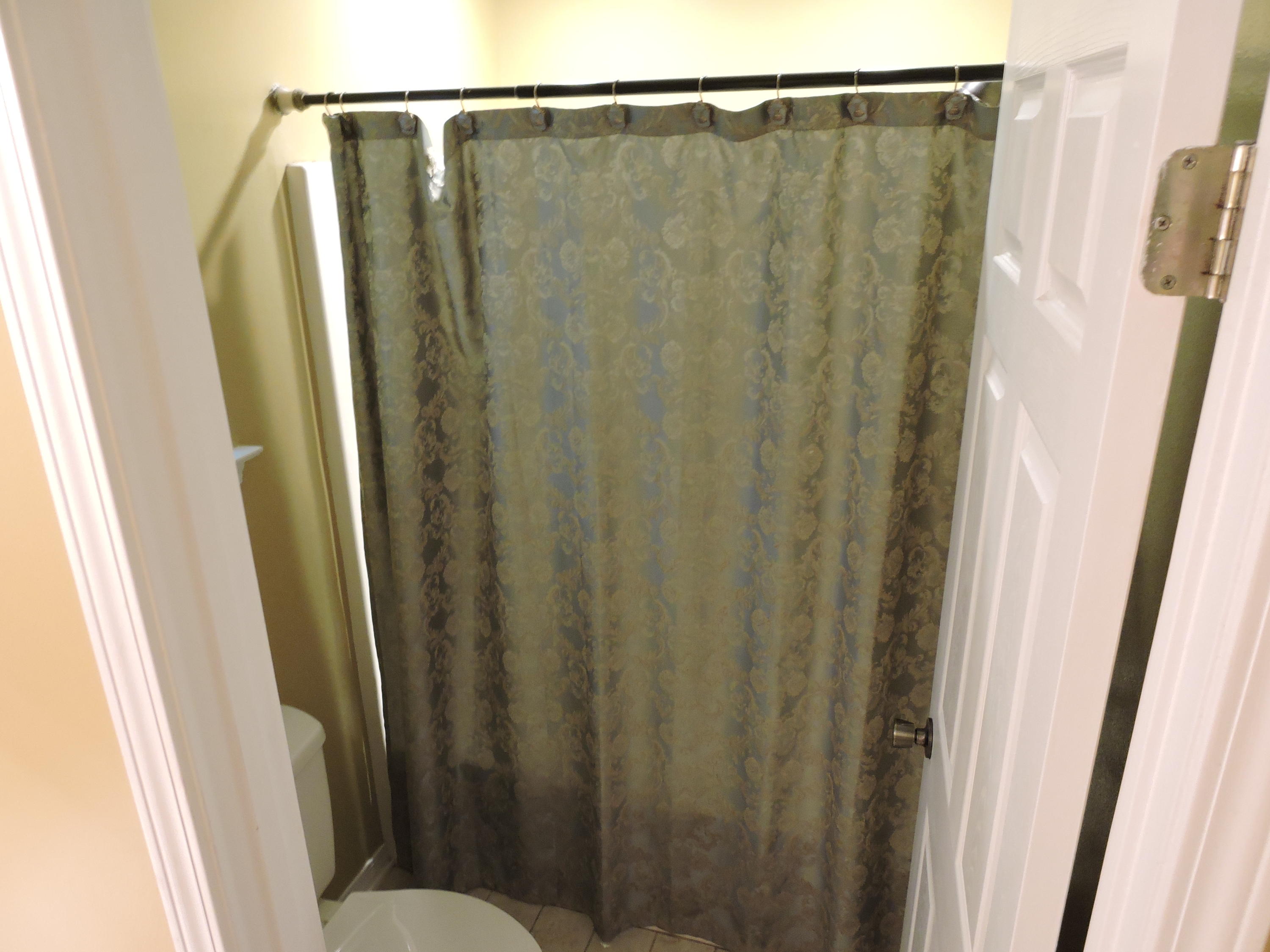 DOGWOOD ESTATES - Residential Lease