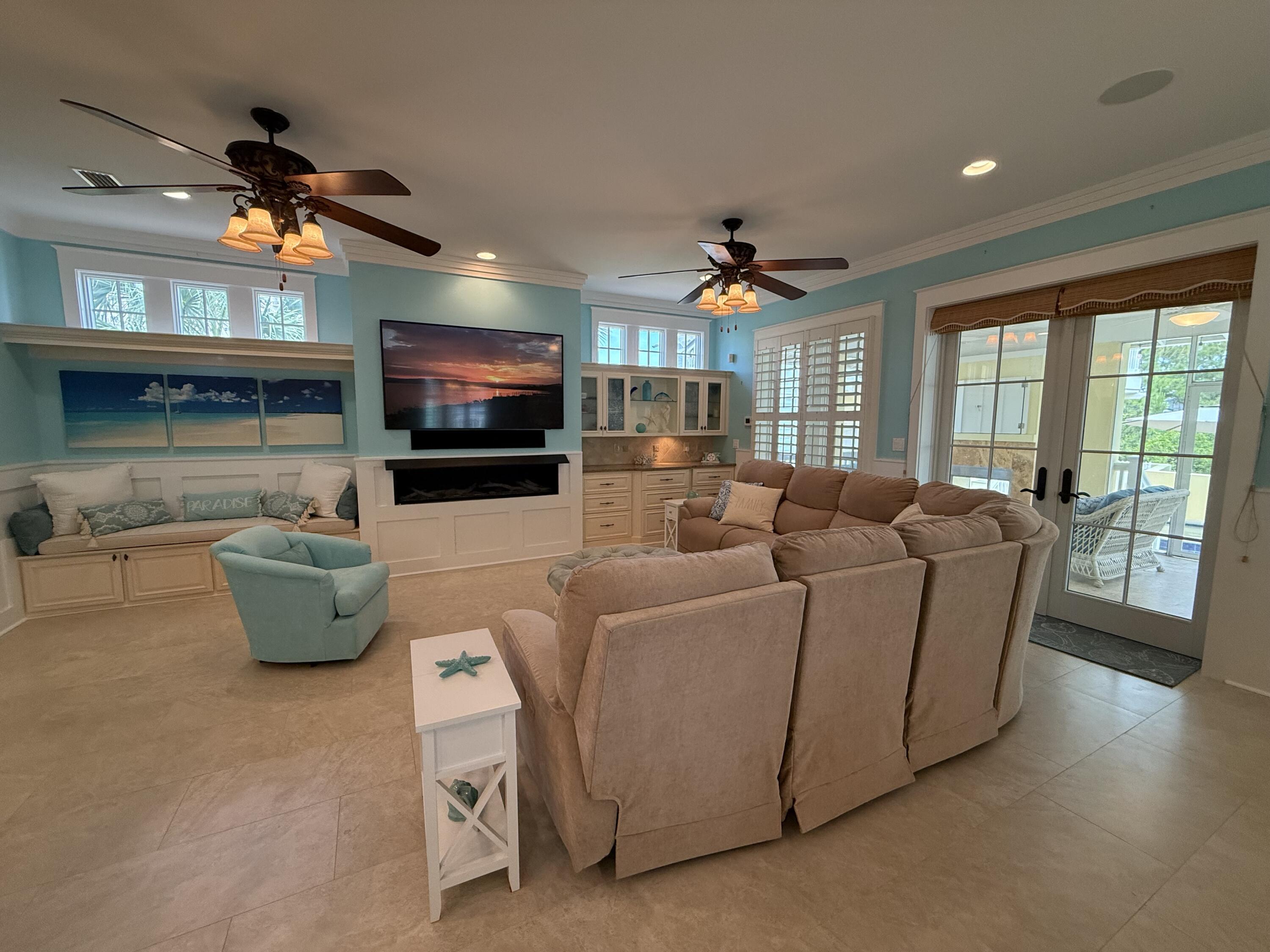 CARILLON BEACH - Residential