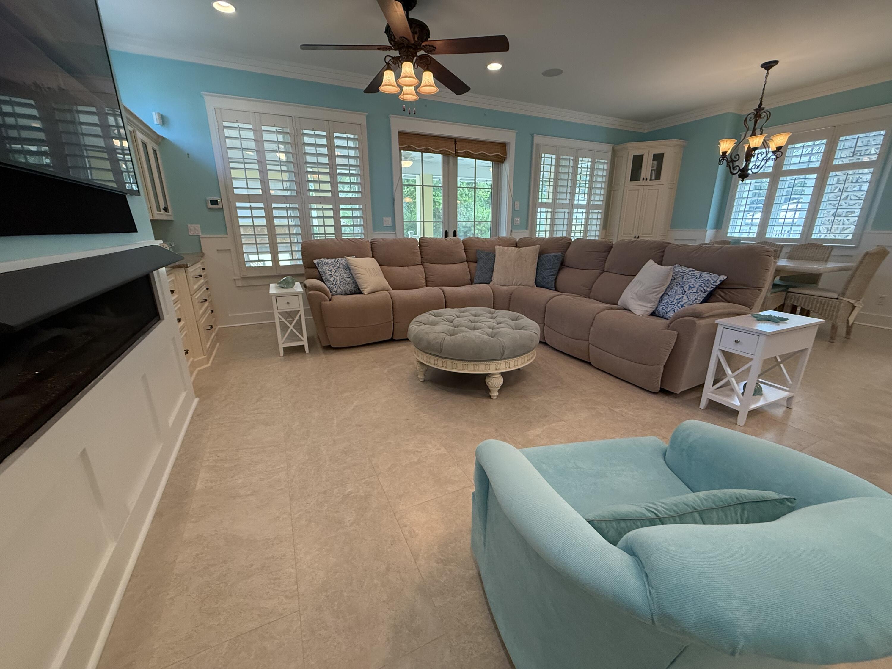 CARILLON BEACH - Residential