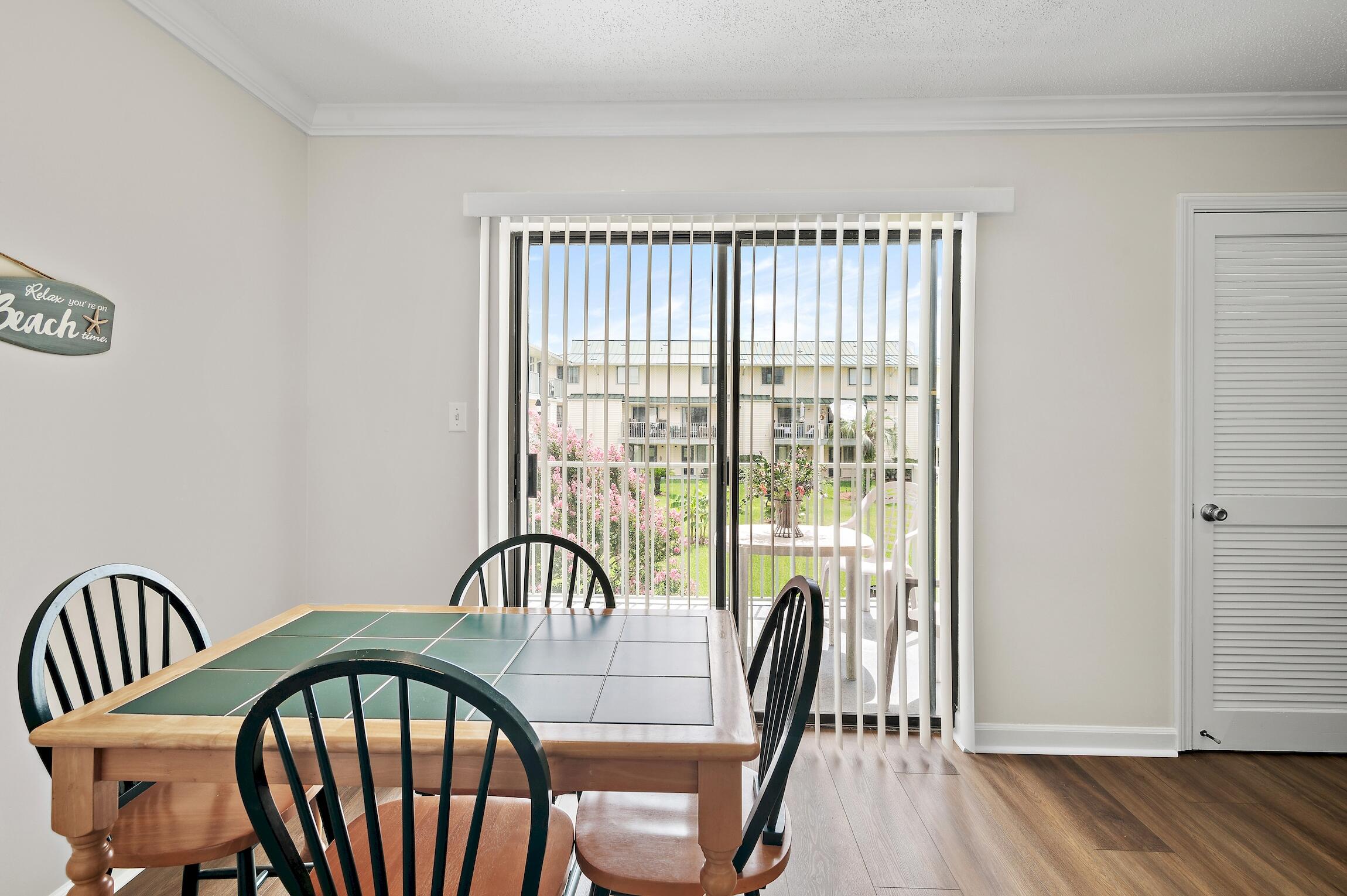 SANDPRINTS CONDO - Residential