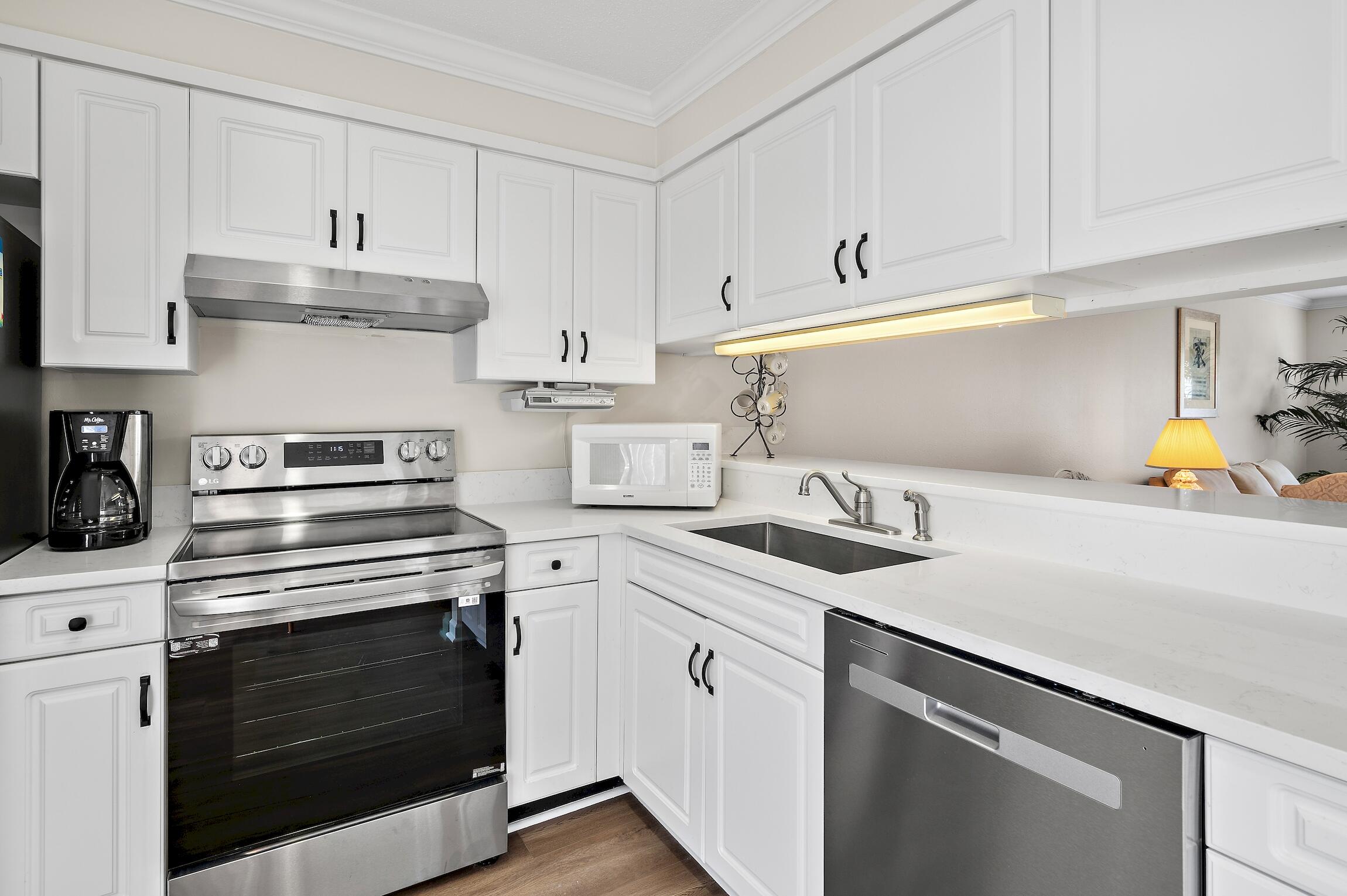 SANDPRINTS CONDO - Residential