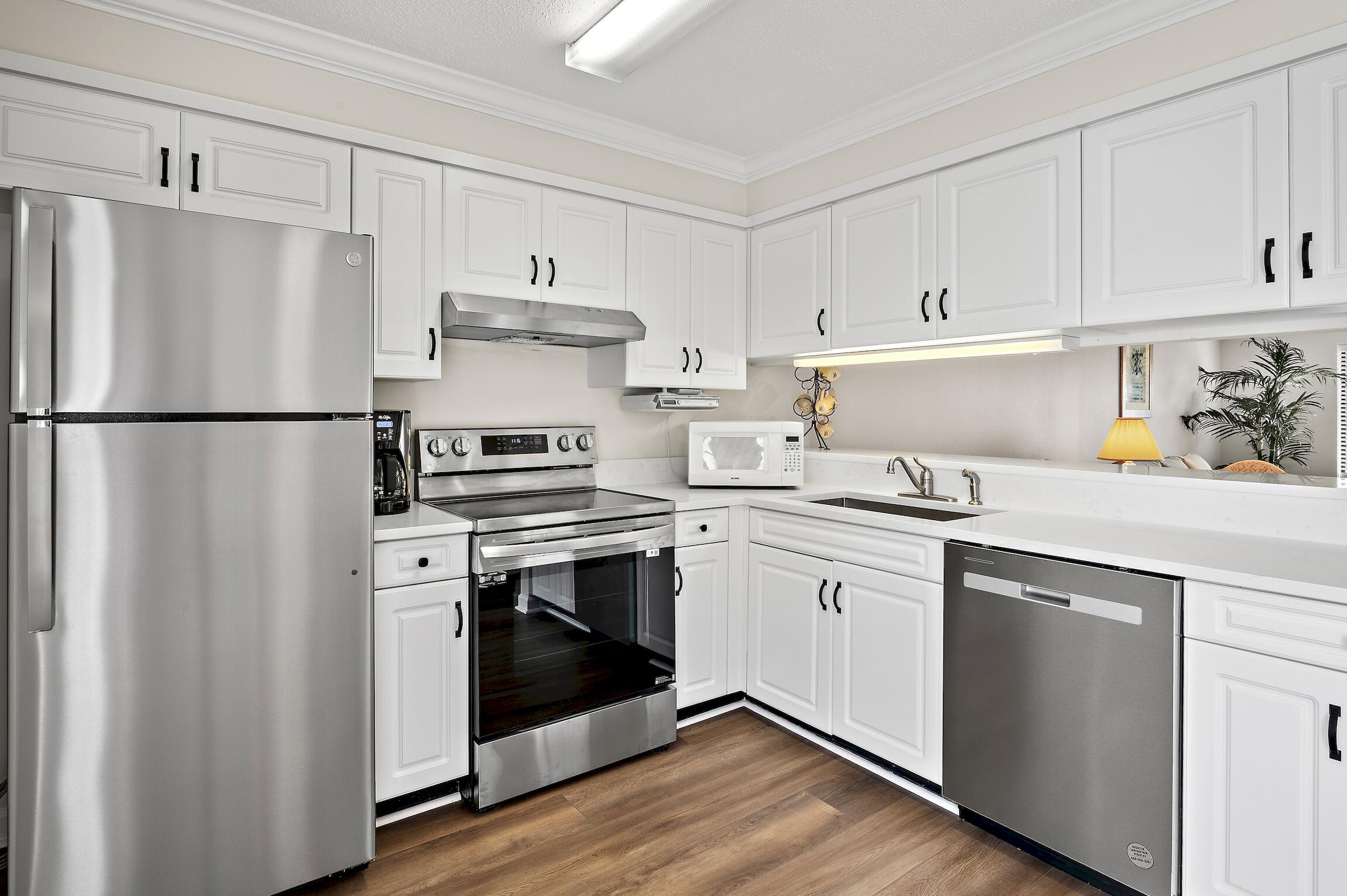 SANDPRINTS CONDO - Residential