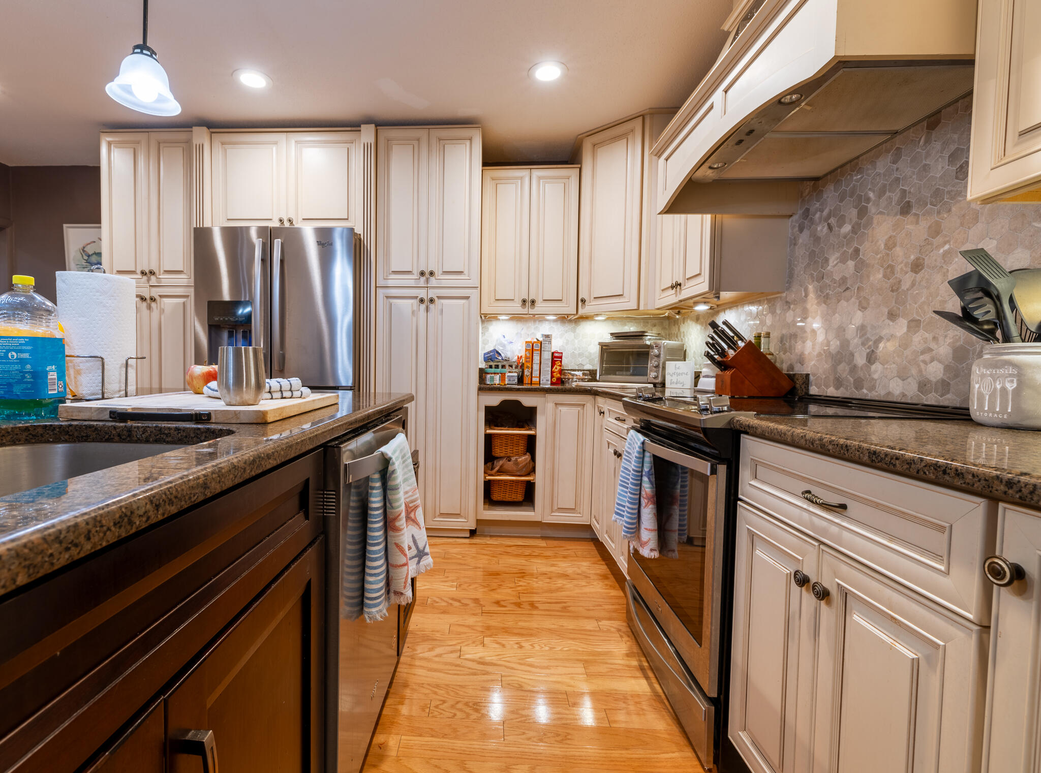 VICTORIA GARDENS 1 - Residential