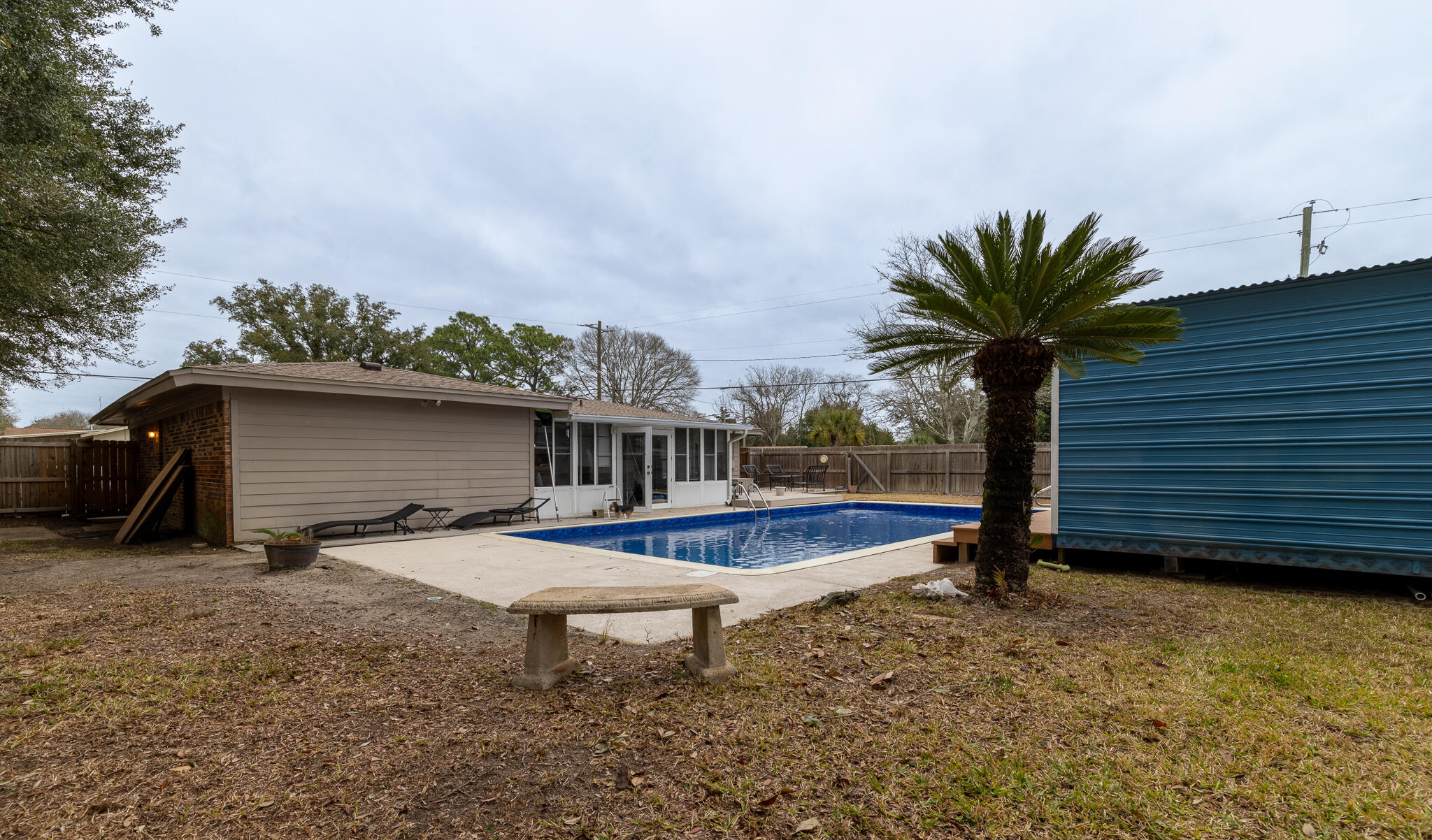 VICTORIA GARDENS 1 - Residential