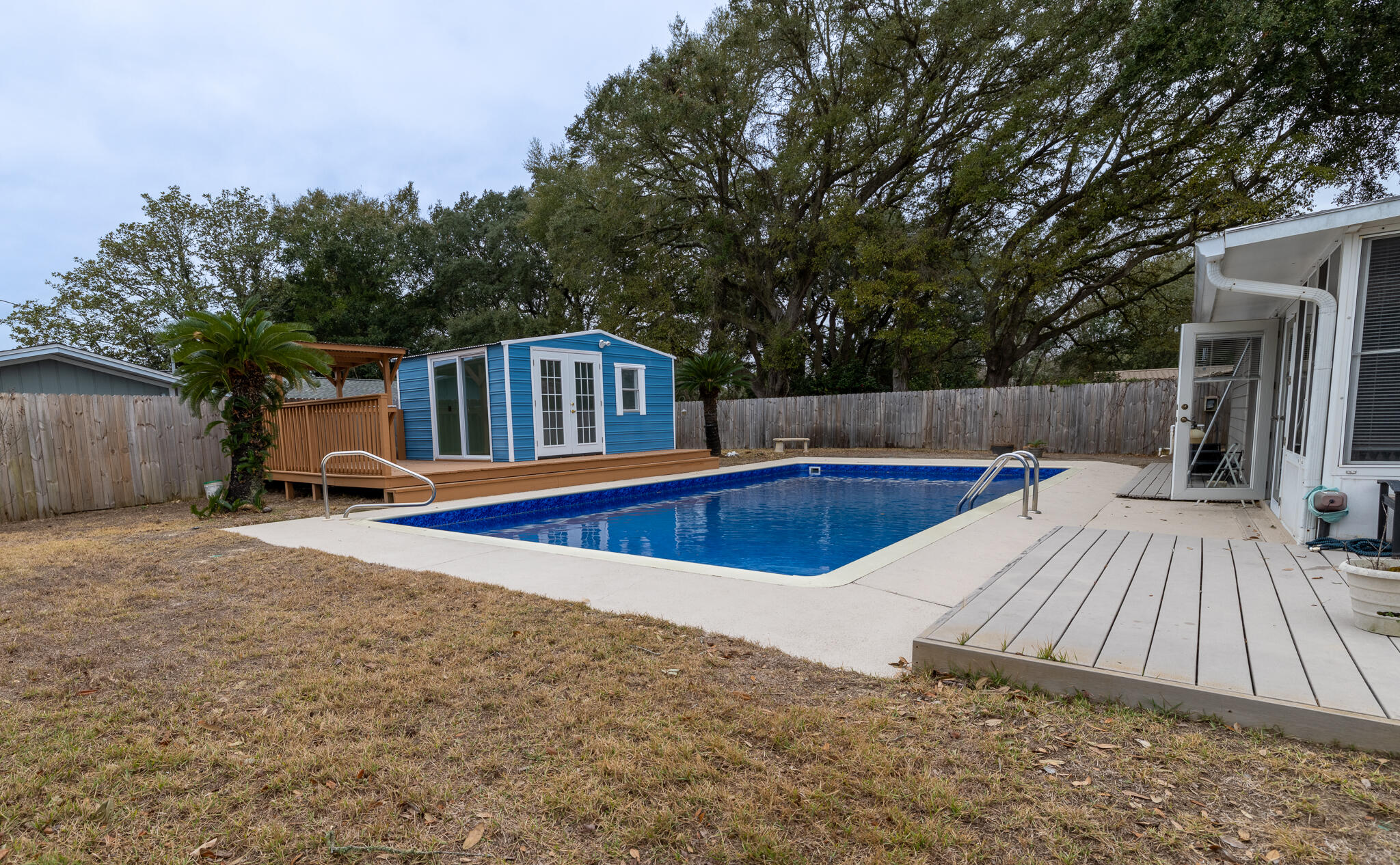 VICTORIA GARDENS 1 - Residential