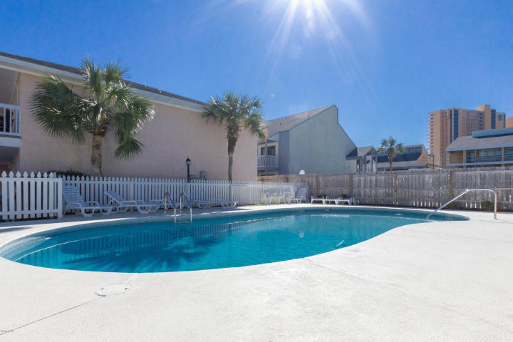 Wendwood Condo - Residential