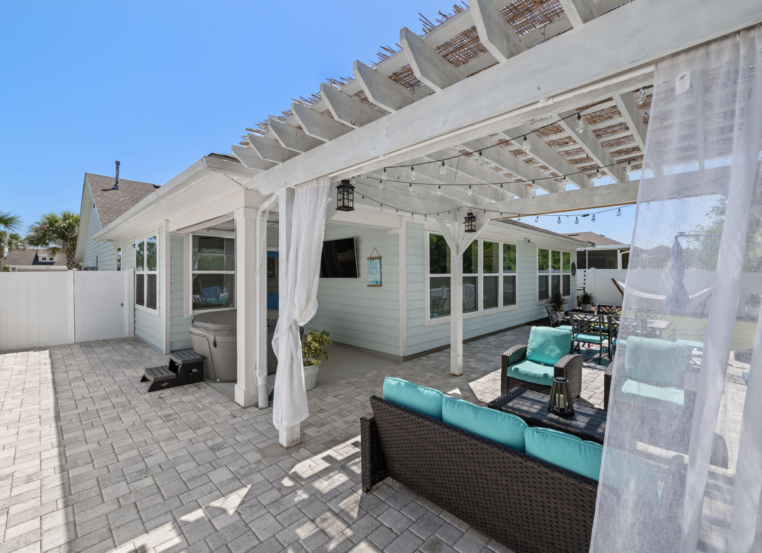 Breakfast Point - Residential
