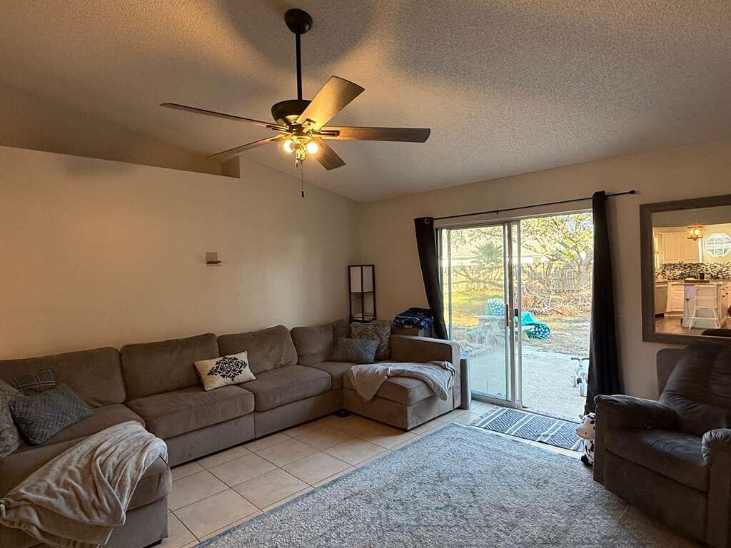 Country Breeze East - Residential Lease