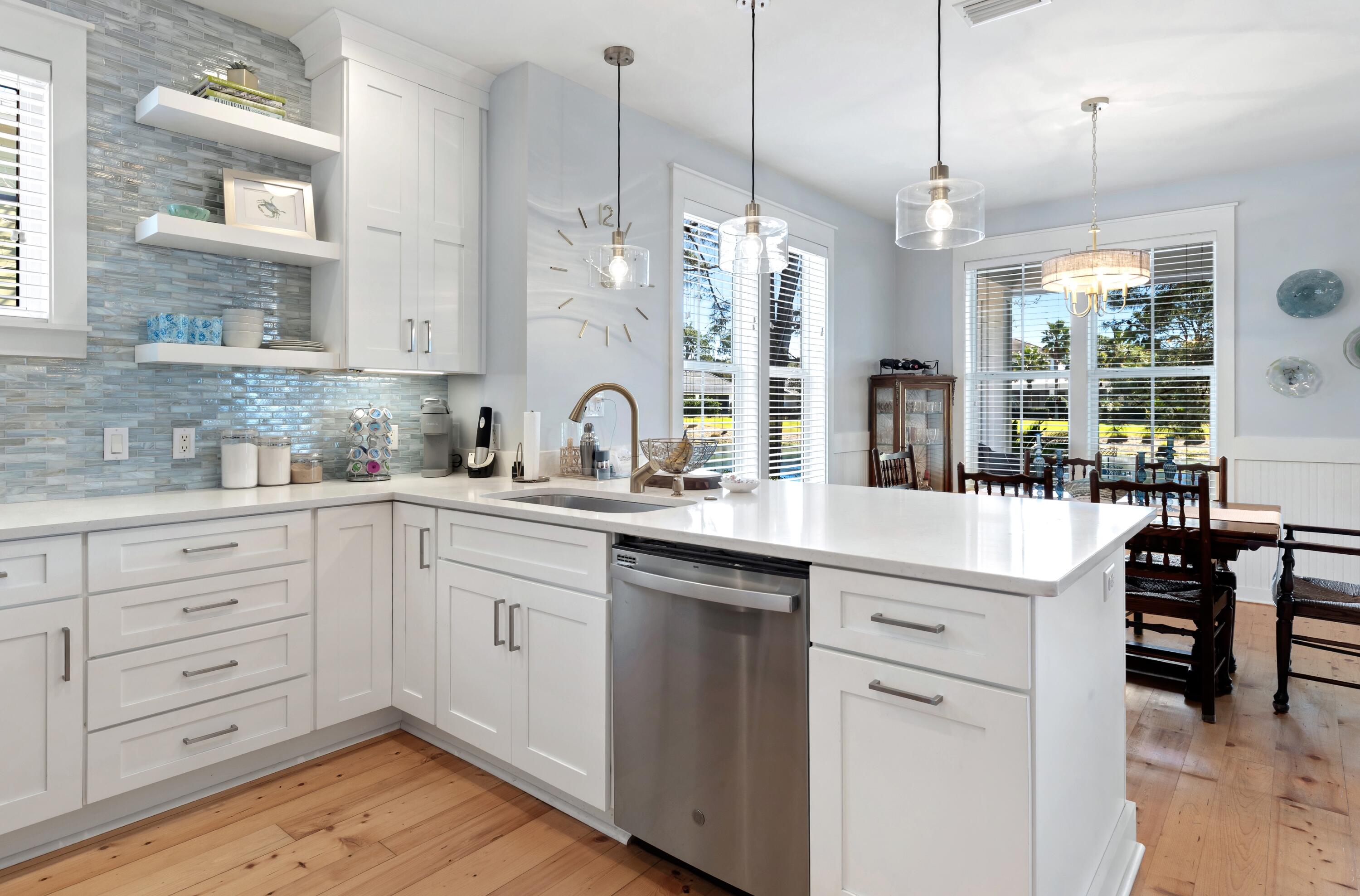 LAUREL GROVE - Residential