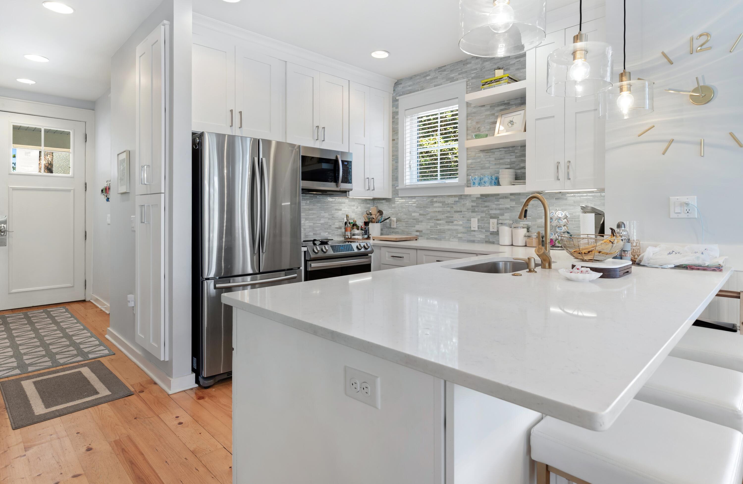 LAUREL GROVE - Residential