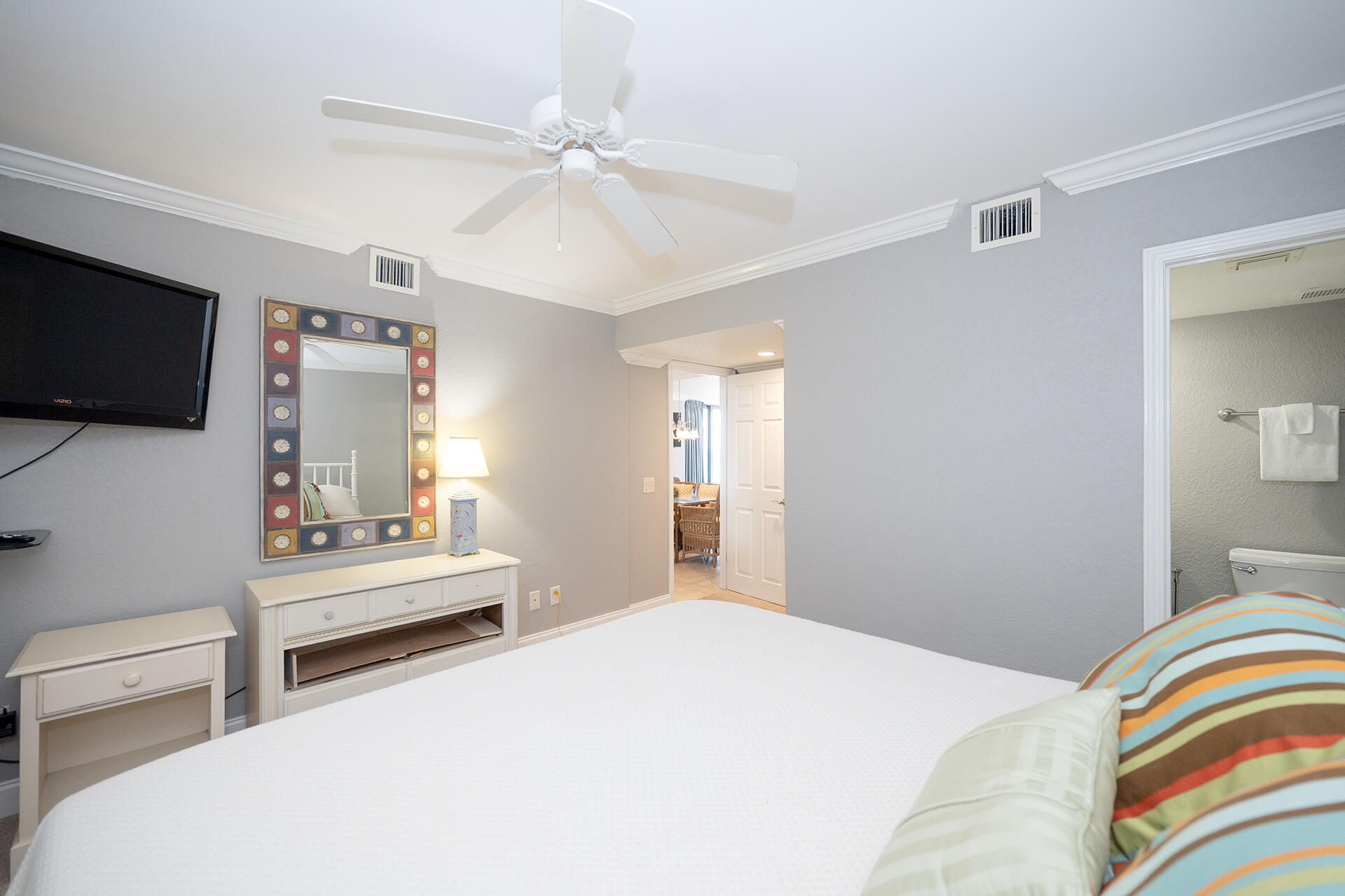MAINSAIL CONDO PH 1 - Residential