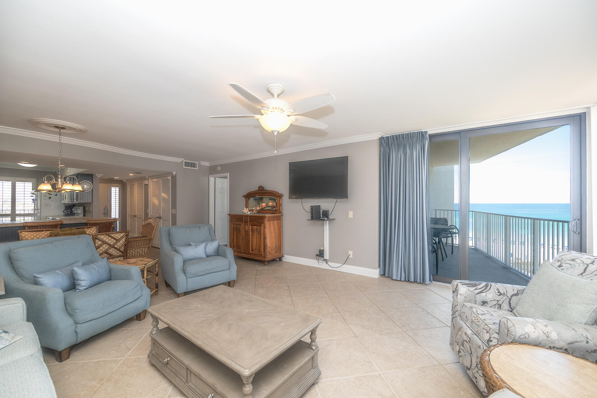 MAINSAIL CONDO PH 1 - Residential