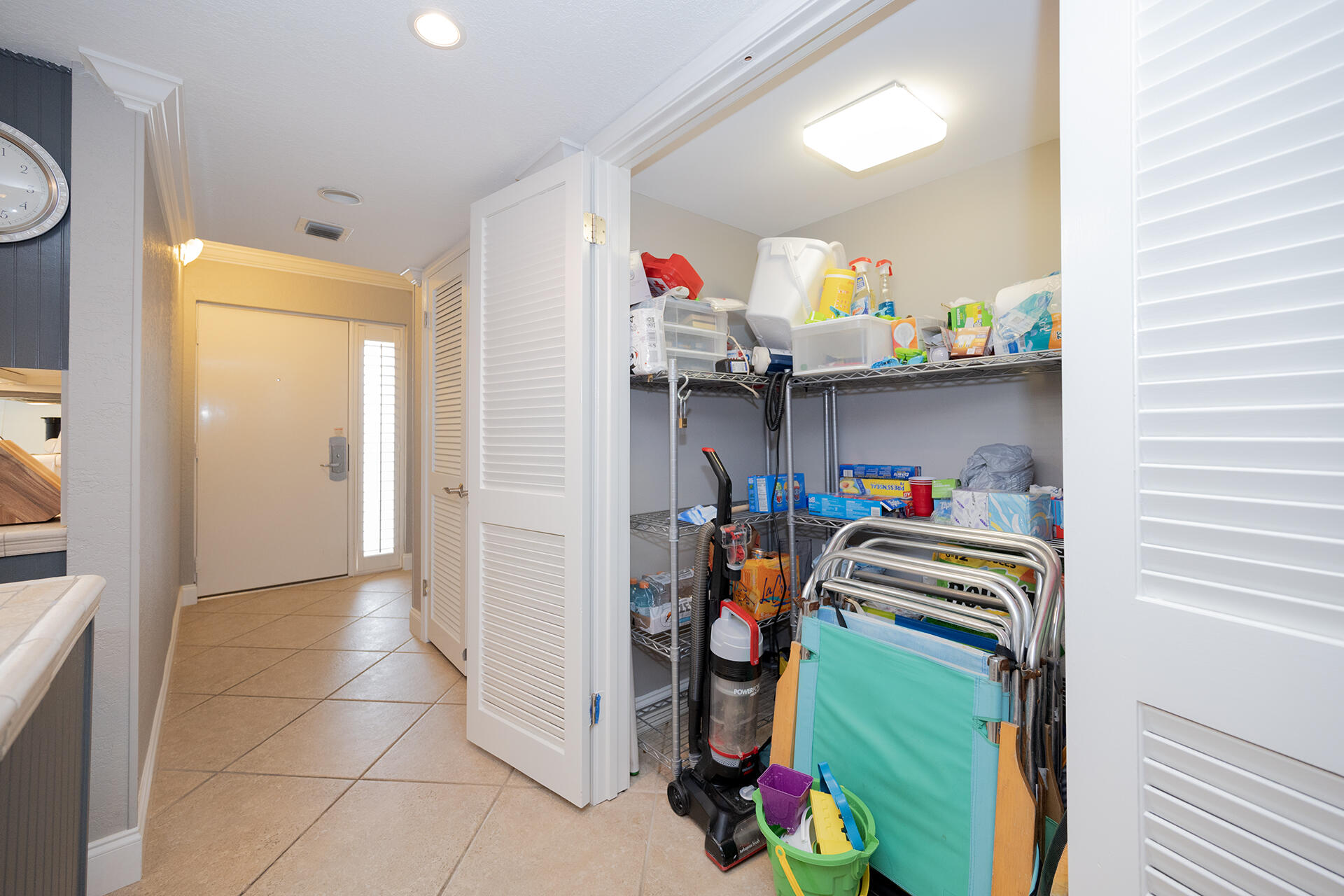 MAINSAIL CONDO PH 1 - Residential