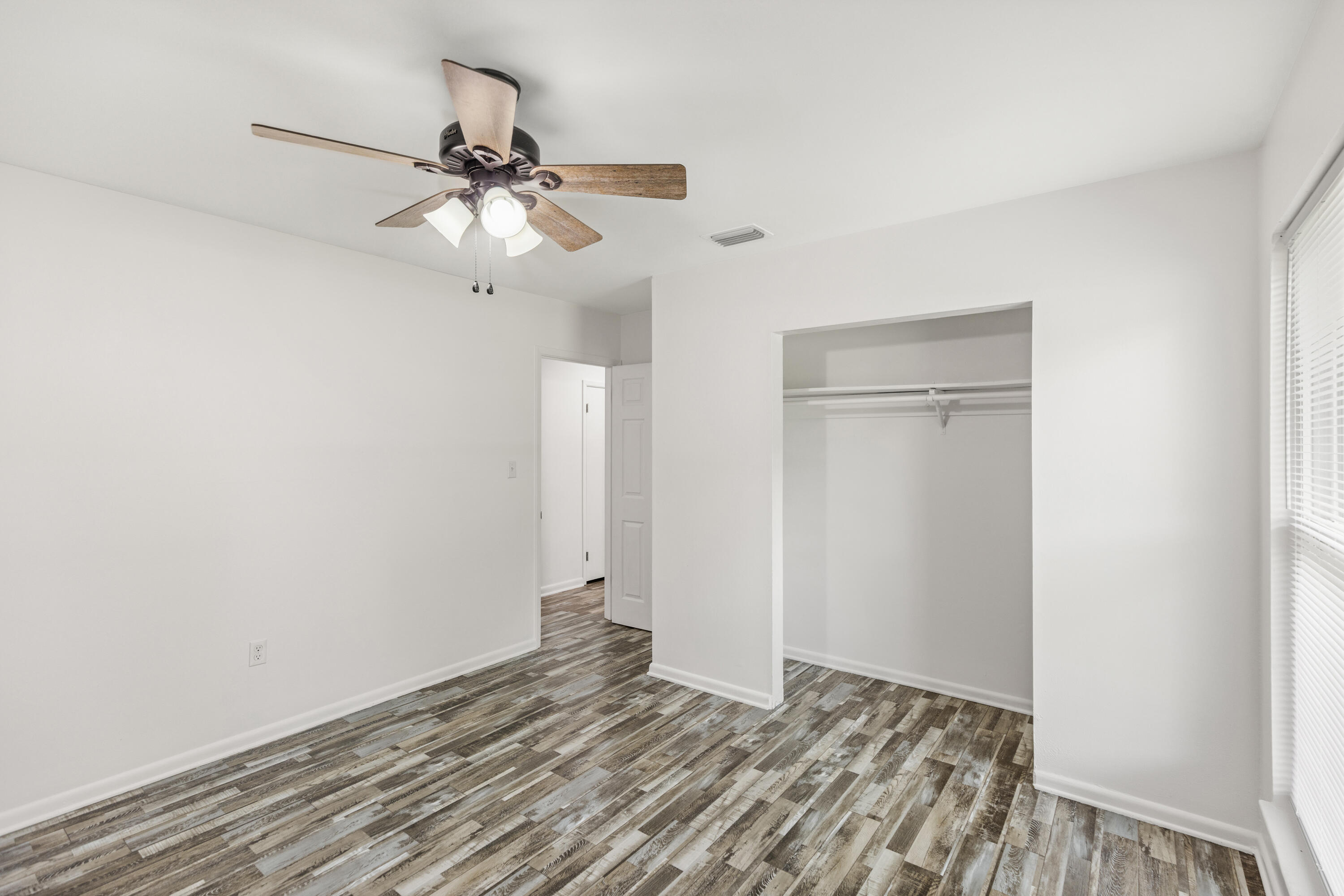 ADAMS POWELL EAST - Residential