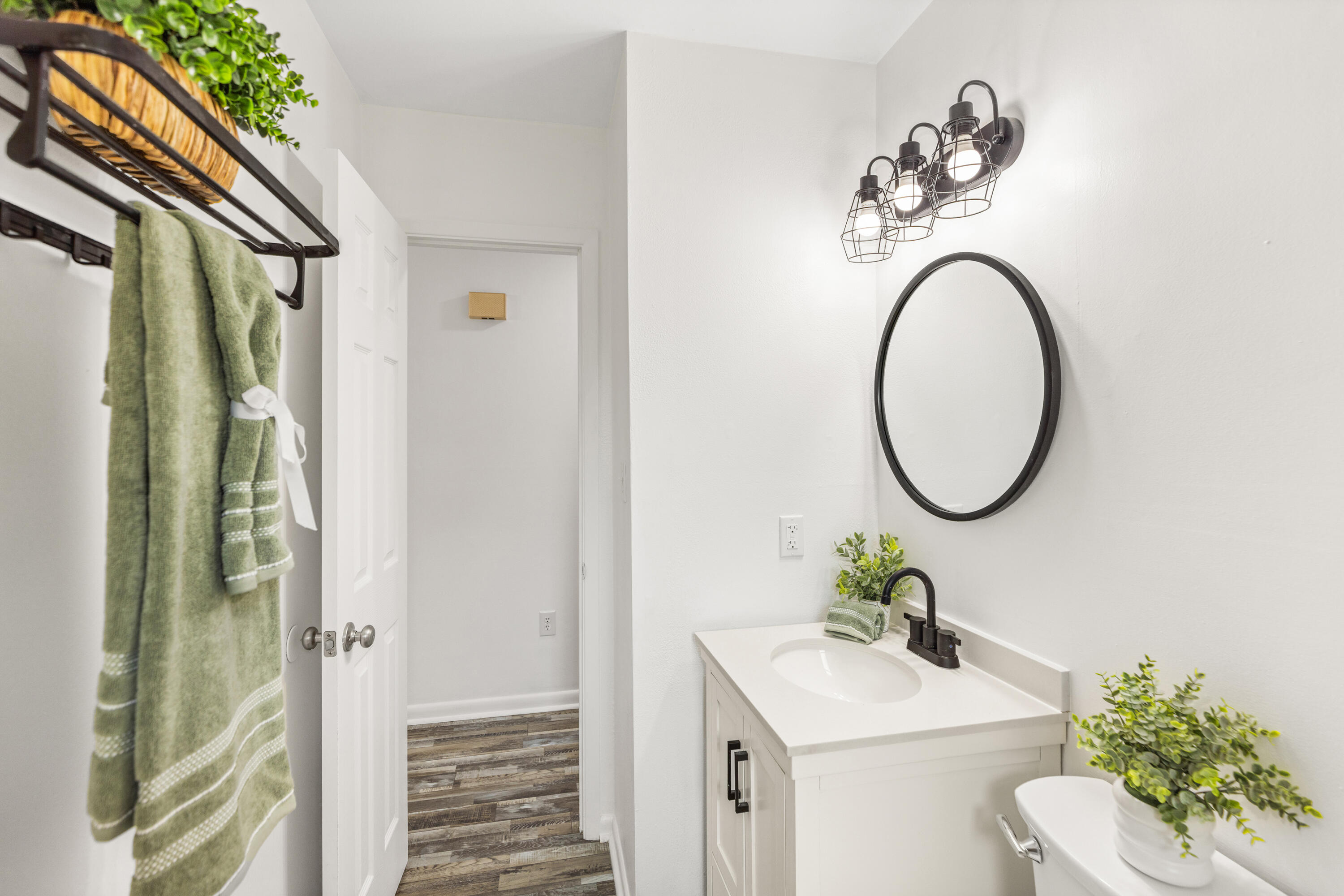 ADAMS POWELL EAST - Residential