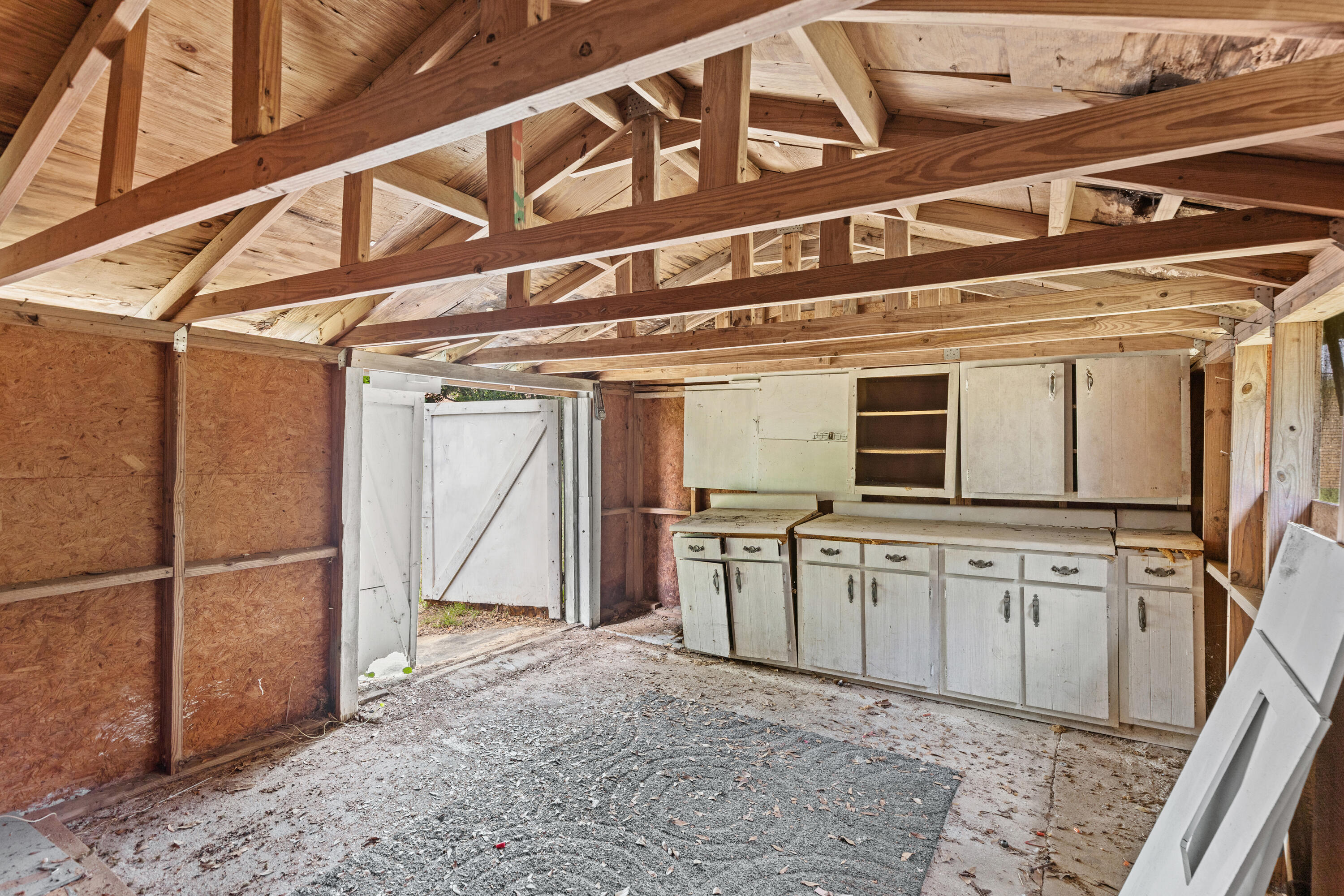 ADAMS POWELL EAST - Residential