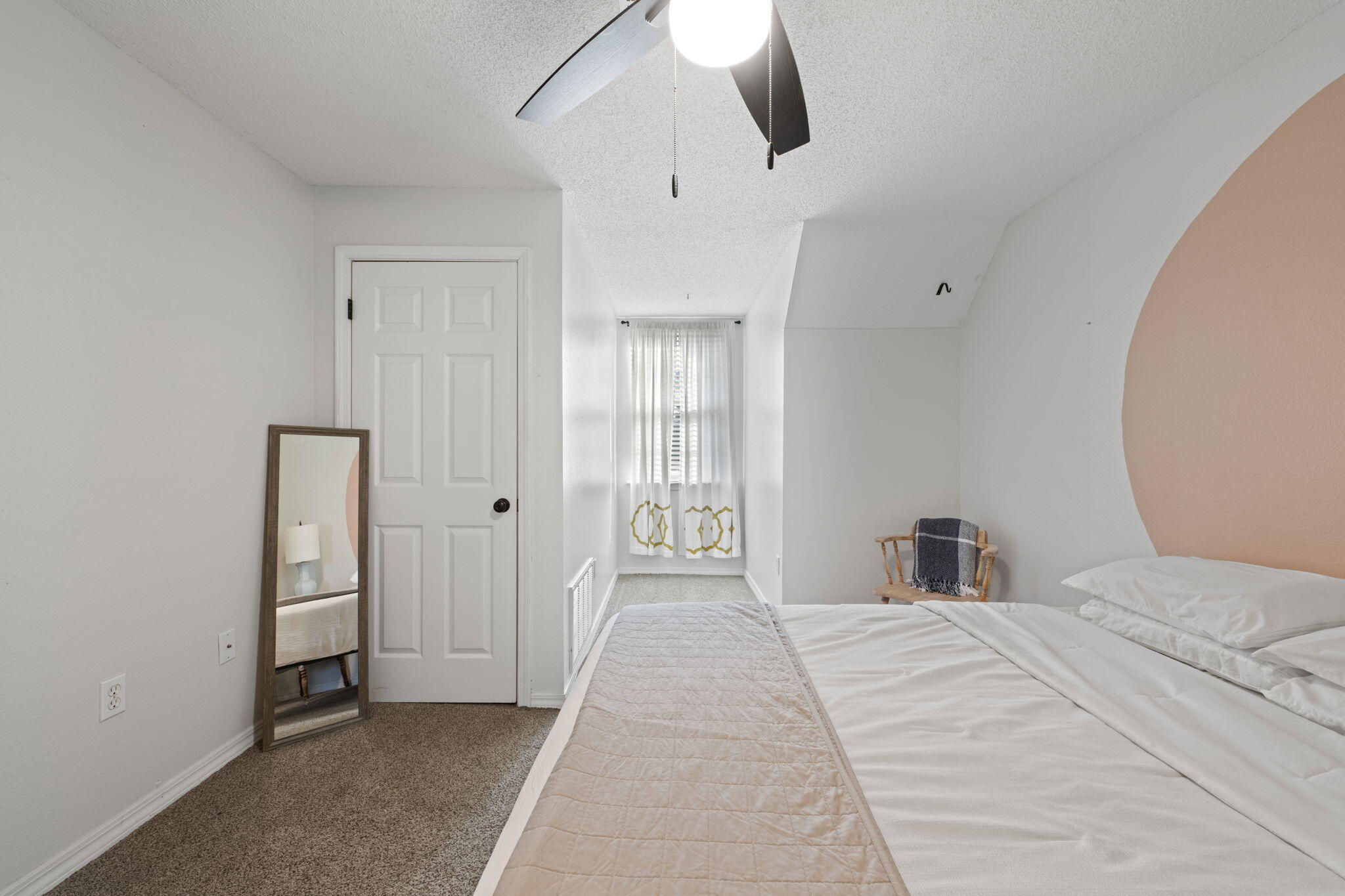 ROBLEDAL ESTATES UNIT 6 - Residential