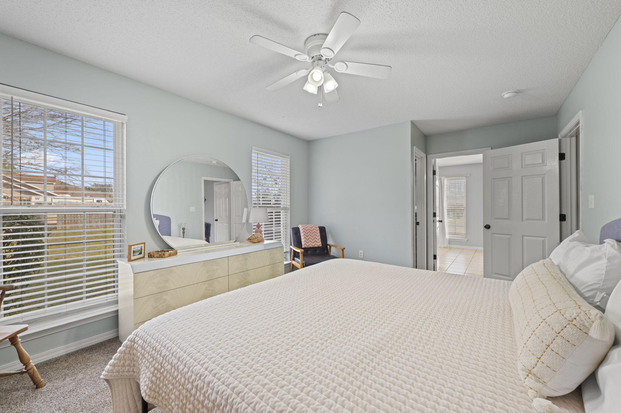 ROBLEDAL ESTATES UNIT 6 - Residential