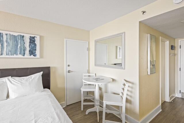 BAYSIDE CONDO SANDESTIN - Residential Lease
