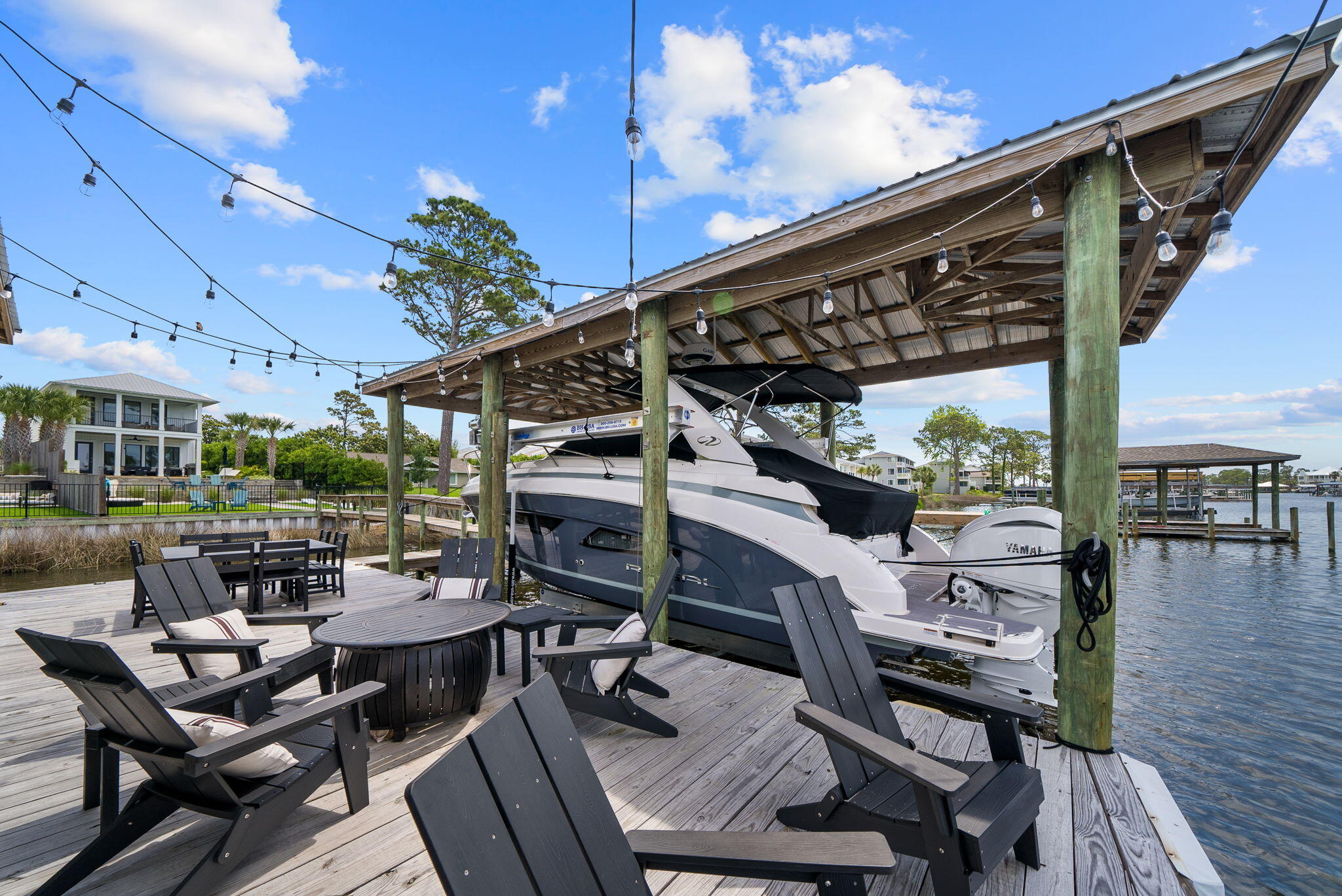 GRAND LAGOON - Residential