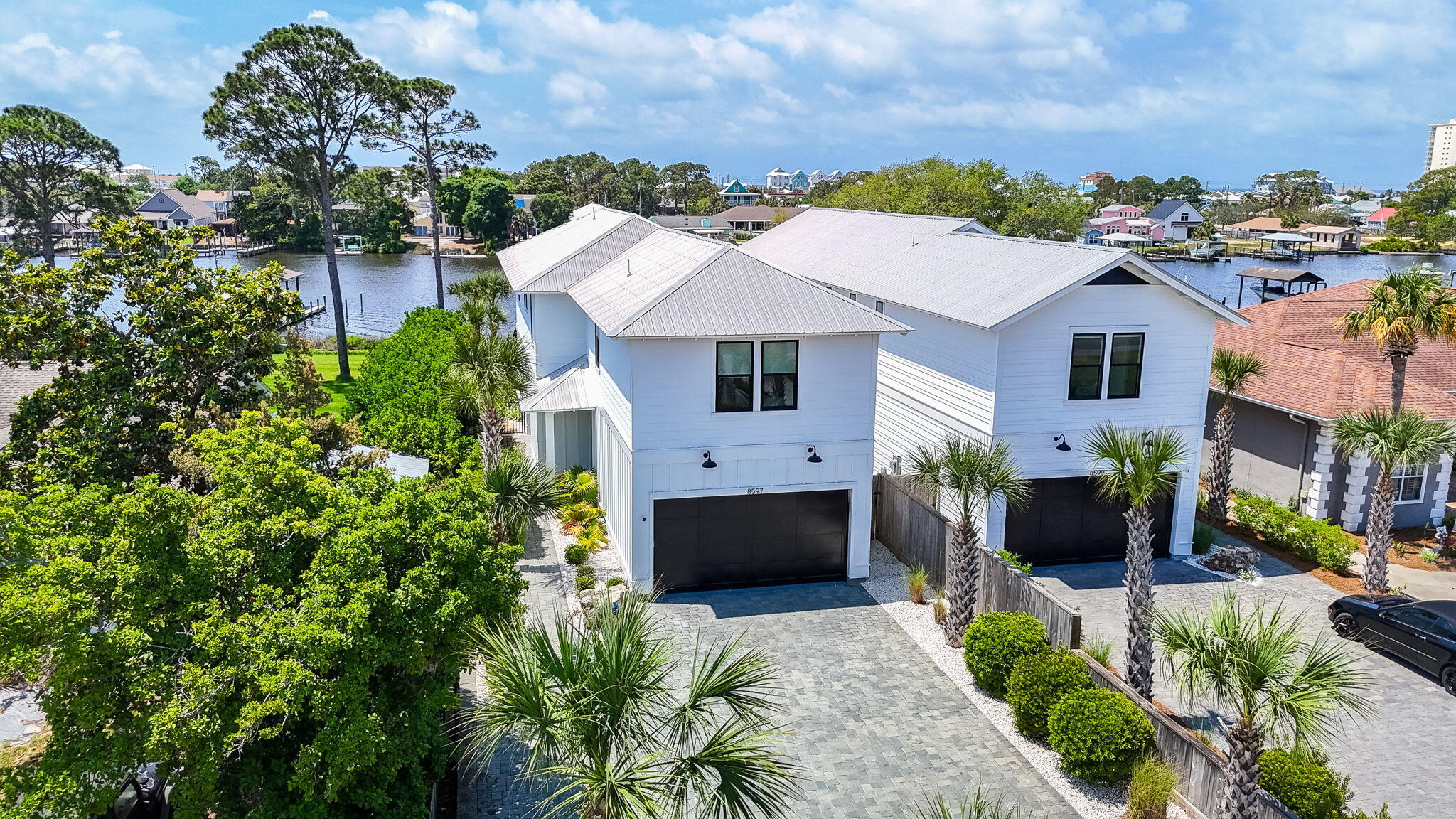GRAND LAGOON - Residential
