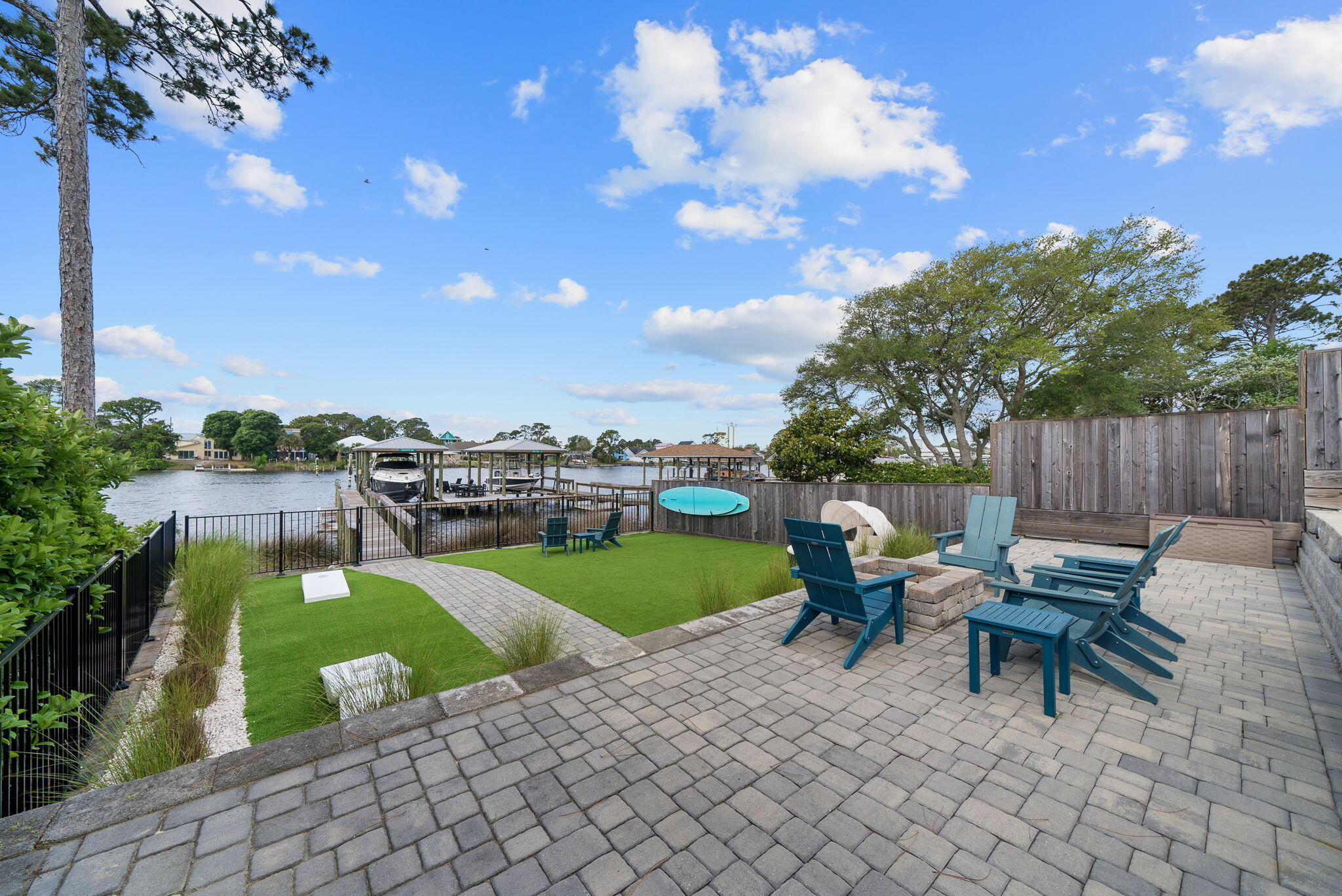 GRAND LAGOON - Residential