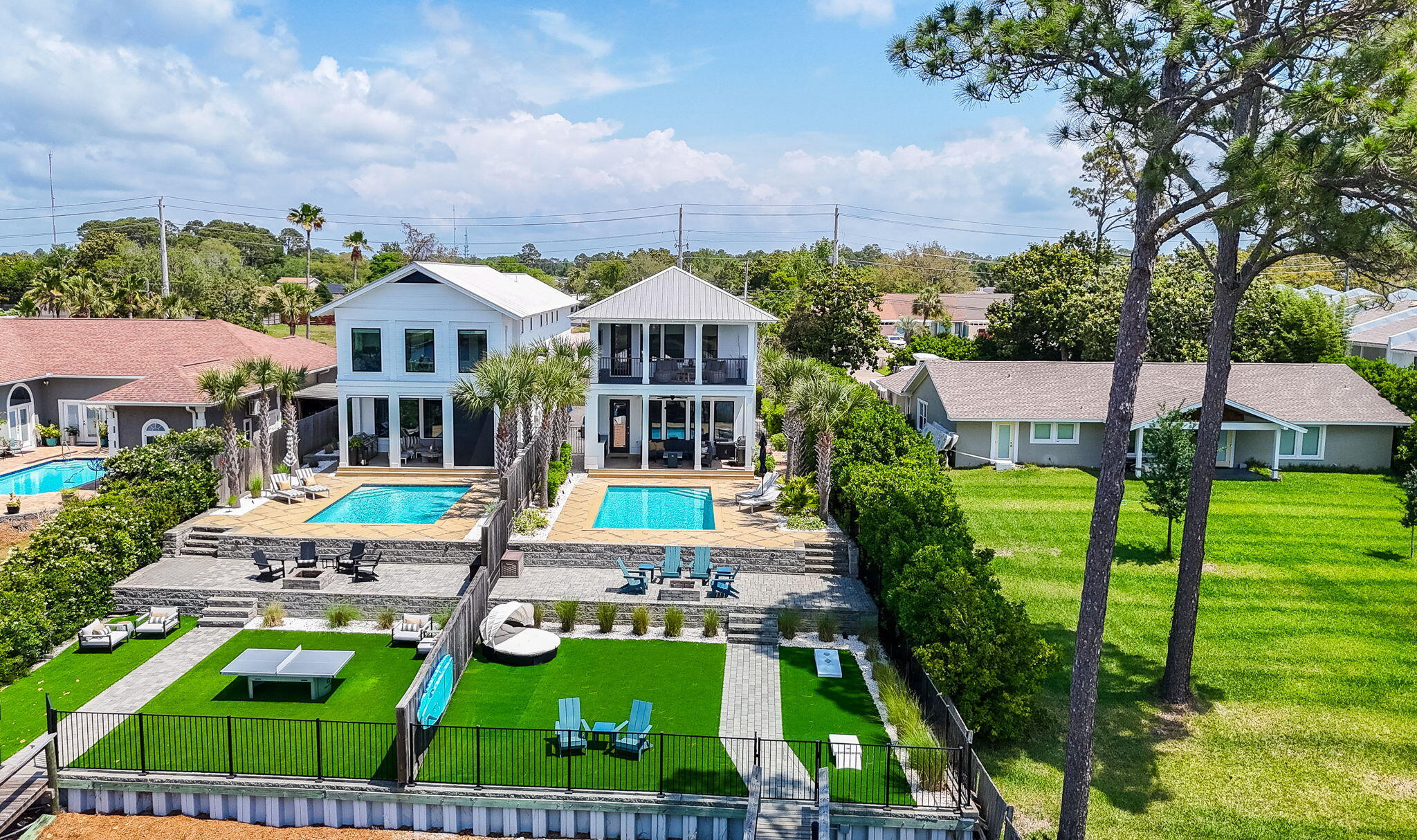 GRAND LAGOON - Residential