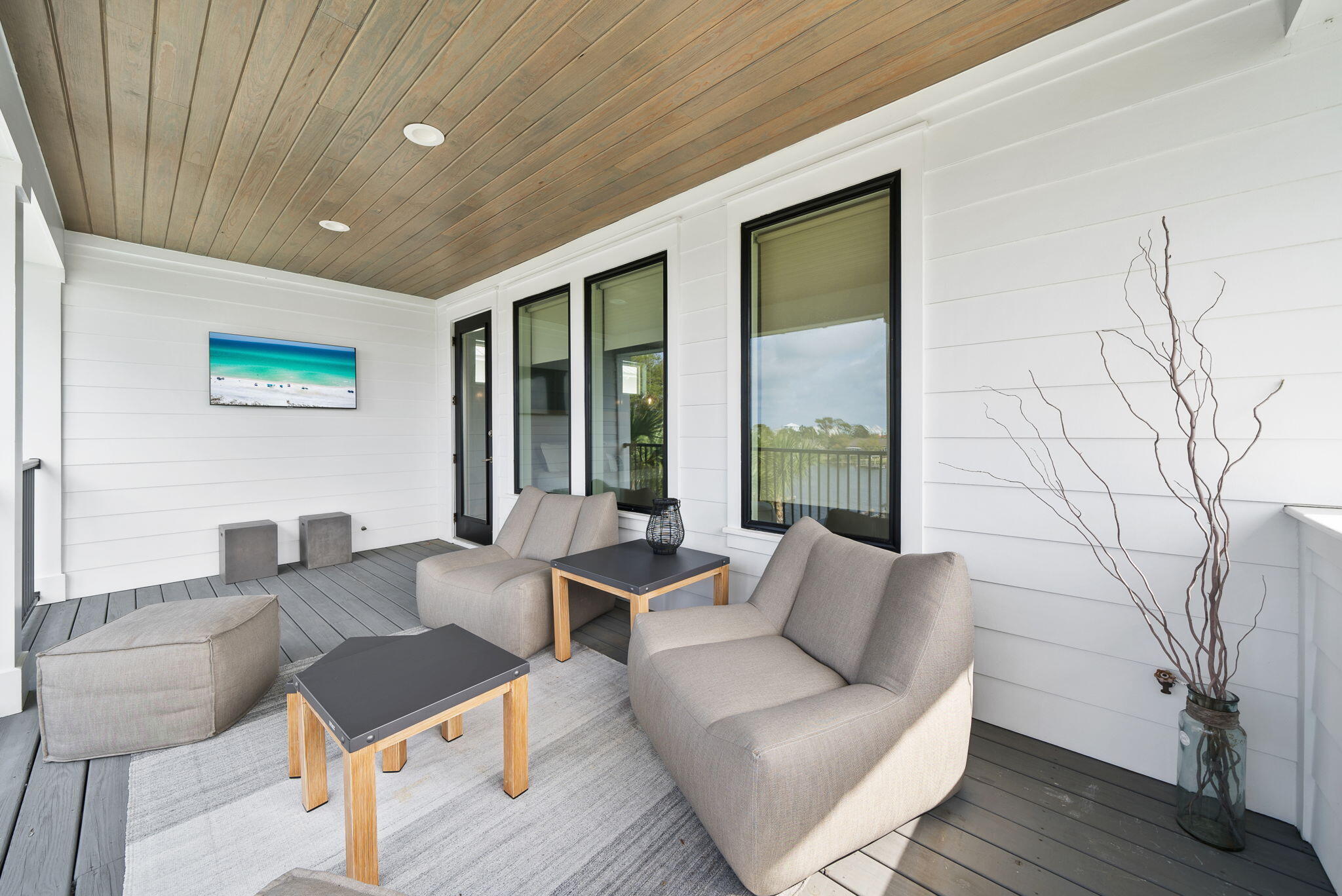 GRAND LAGOON - Residential
