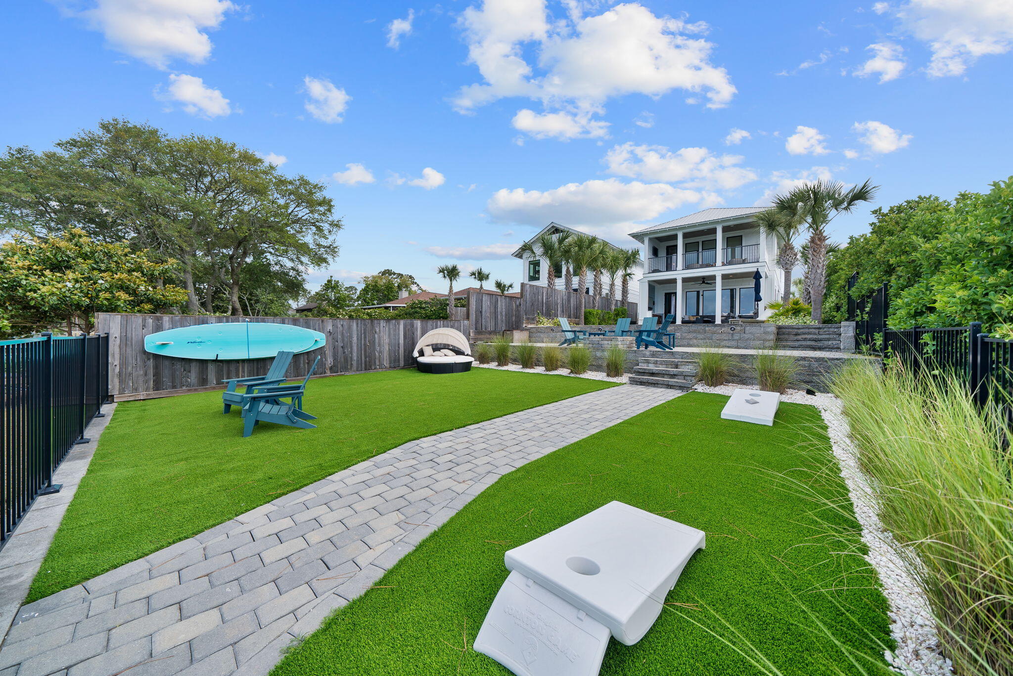 GRAND LAGOON - Residential