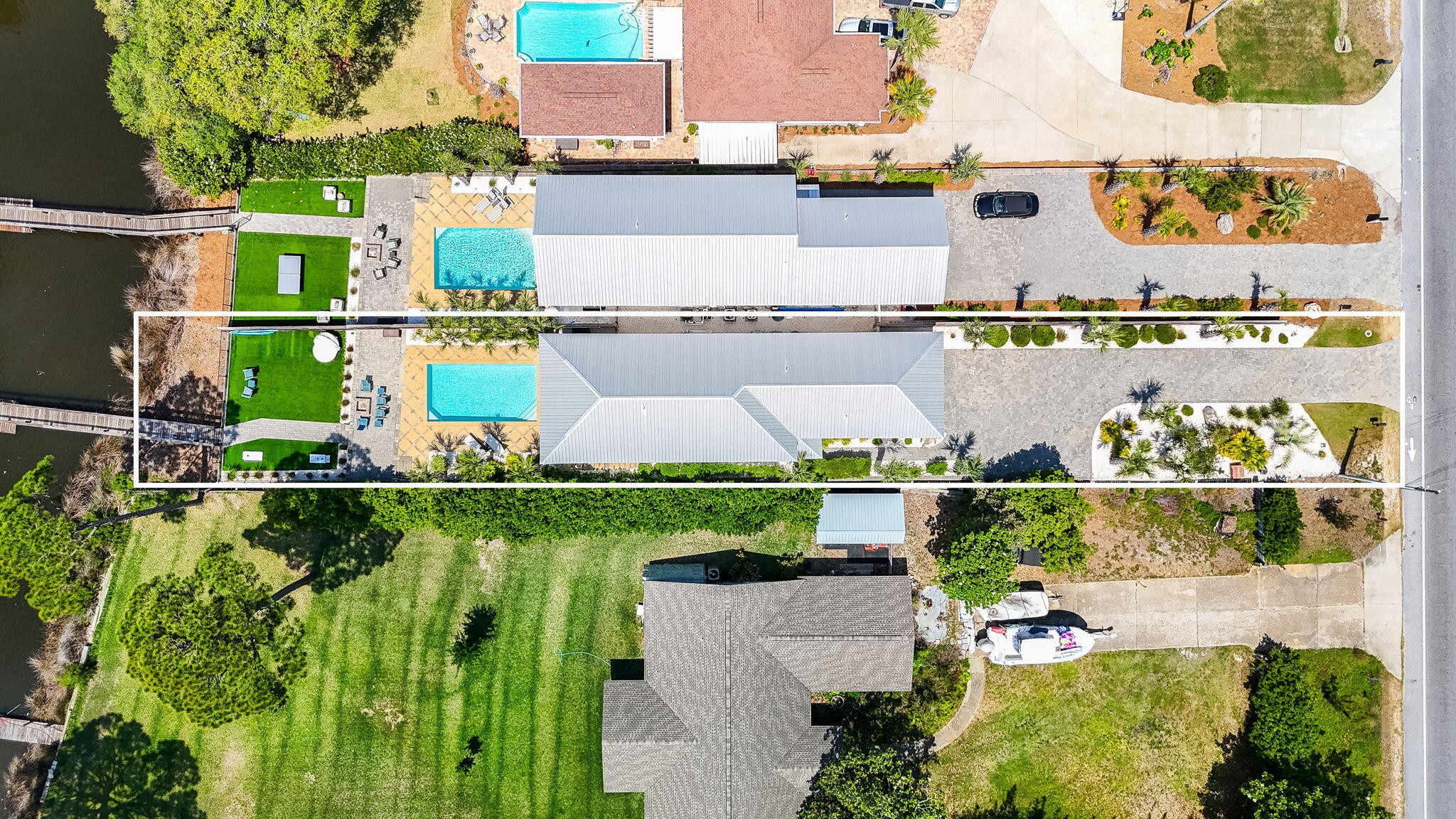 GRAND LAGOON - Residential