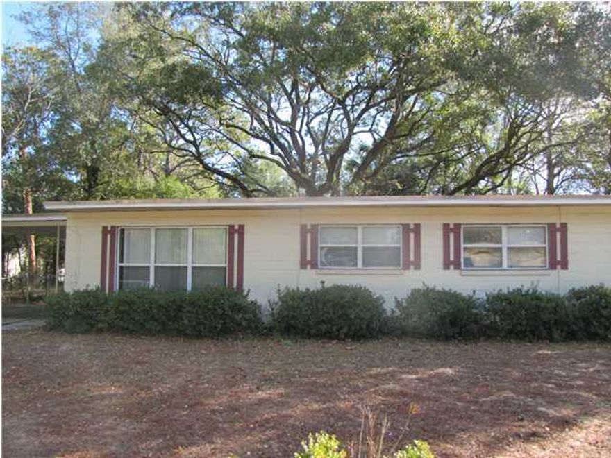 Home on a nice, flat, shady lot.There is a storage building and a utility room for tenants use. Small pet okay with approval and pet fee but no smoking in the home please.Home is available July 1, 2016.