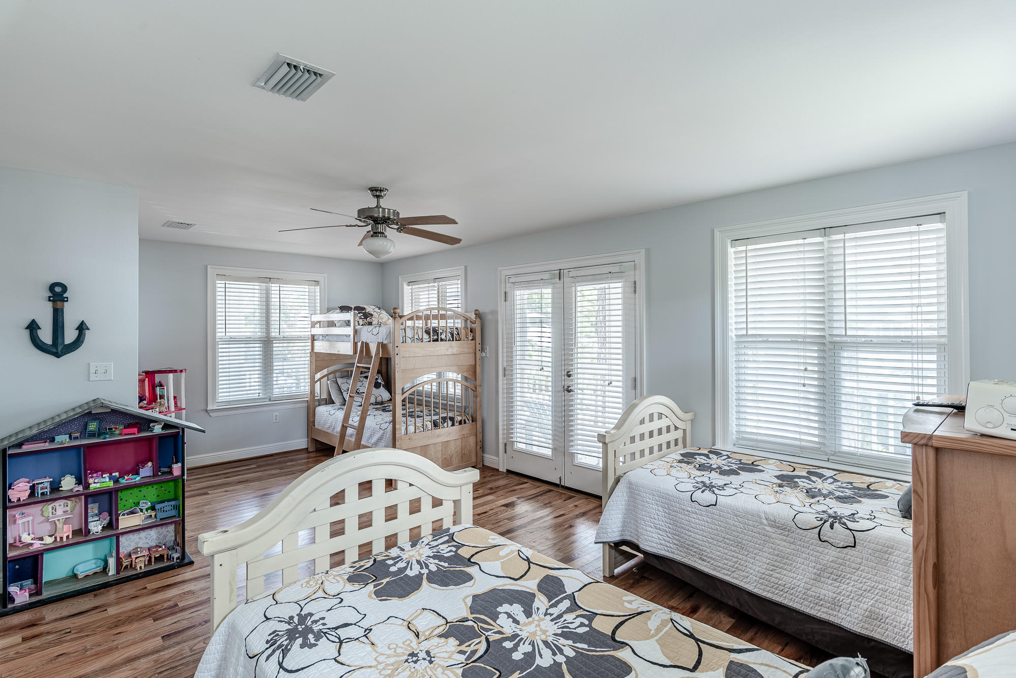 CASSINE VILLAGE - Residential