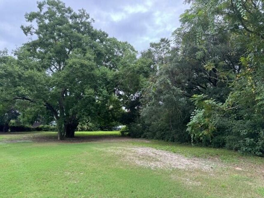 Lot on Summit Dr in Beautiful Hidden Creek Estates! Golf Course Lot with breath taking views of the 16th Fairway in Hidden Creek Estates. Great location to build your executive home with exclusive use of Holley by the Sea's multi-million dollar recreation center. Optional membership to the prestigious Hidden Creek Golf Course Club is available. The Club at Hidden Creek has received a 4  Star Ratings from Golf Digest! Best Places You Can Play, one of only 5 courses in the Panhandle to receive this award. This prestigious lot backs up to the beautiful golf course, 16th green, and captivating canopy draping trees on the course! Build your dream home or builders, this is one of the few lots on the golf course in Hidden Estates! Use the Multimillion Recreational Center with 3 pools