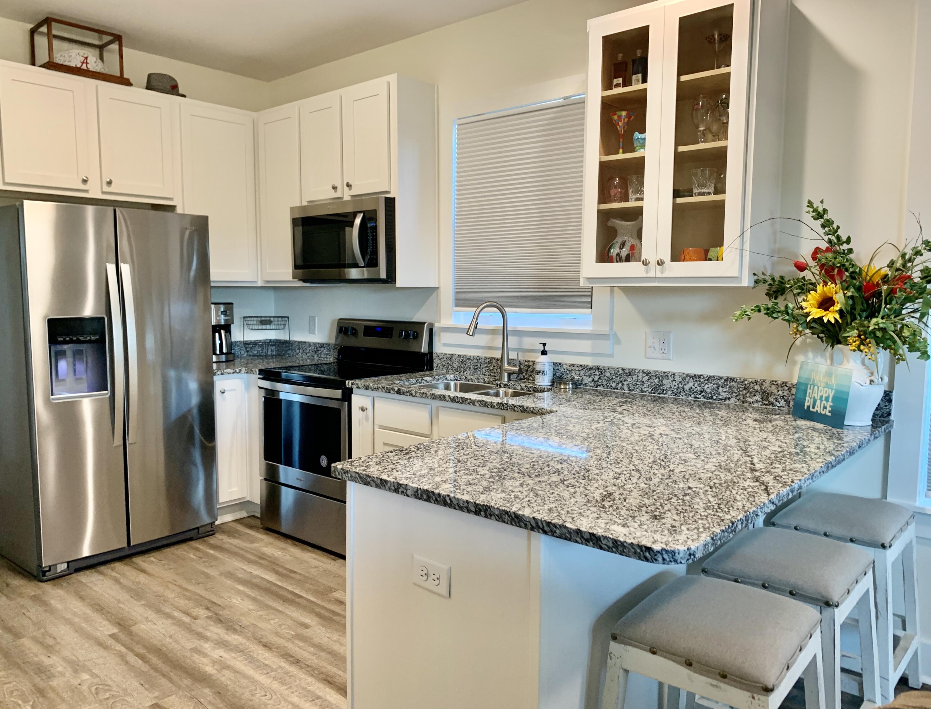 Hidden Lake Condominium - Residential
