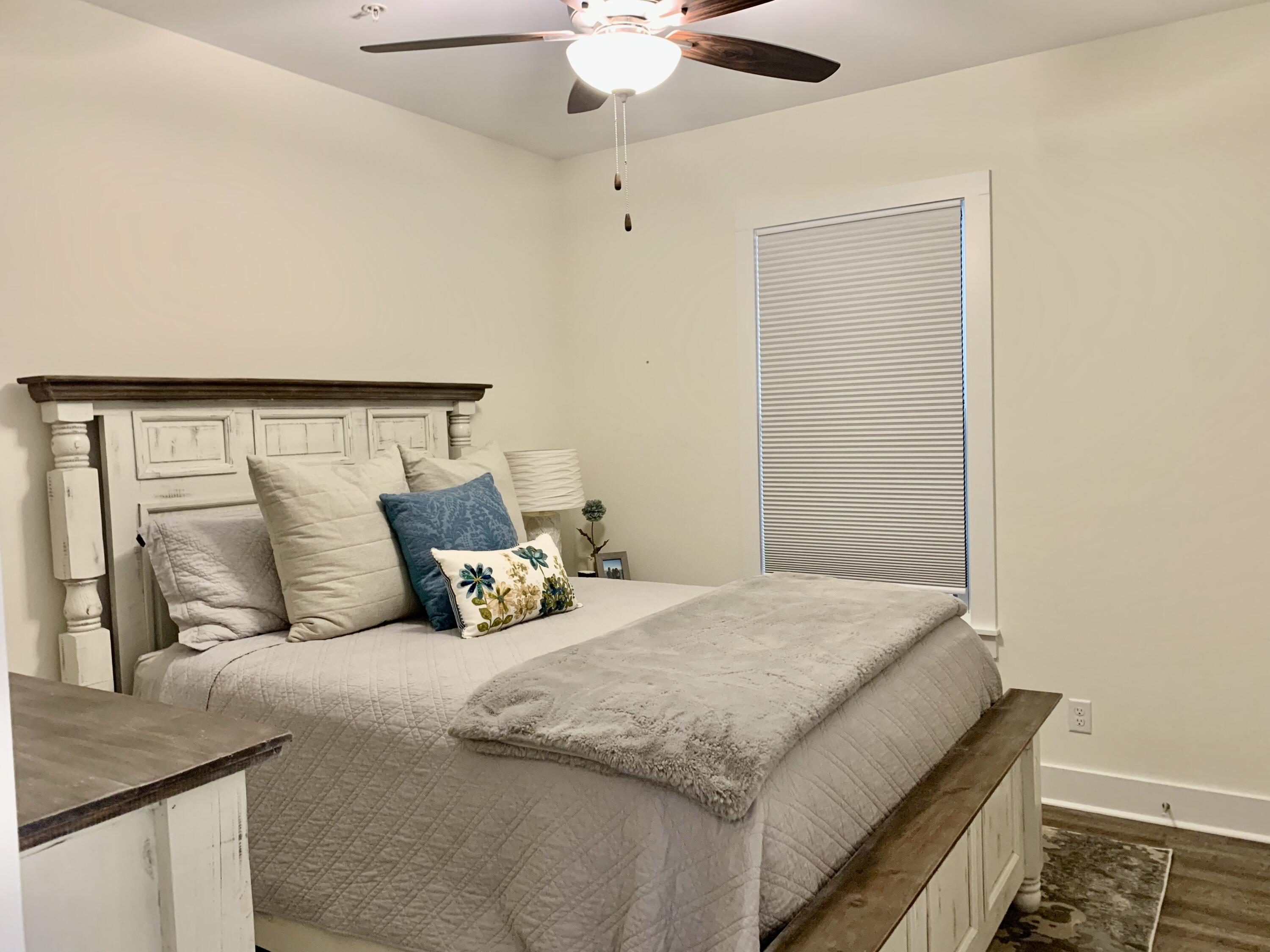 Hidden Lake Condominium - Residential