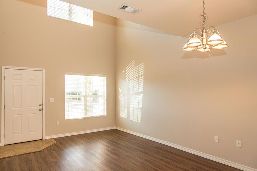 MERIDIAN SQUARE T/H - Residential Lease