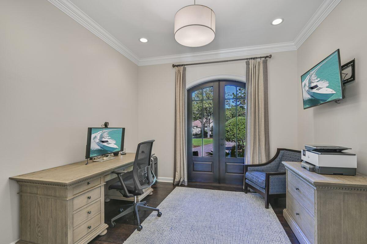 ISLAND GREEN - Residential