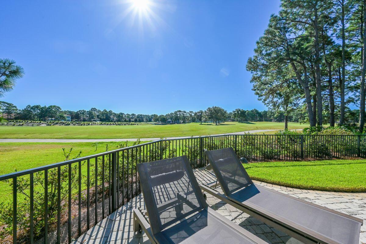 ISLAND GREEN - Residential
