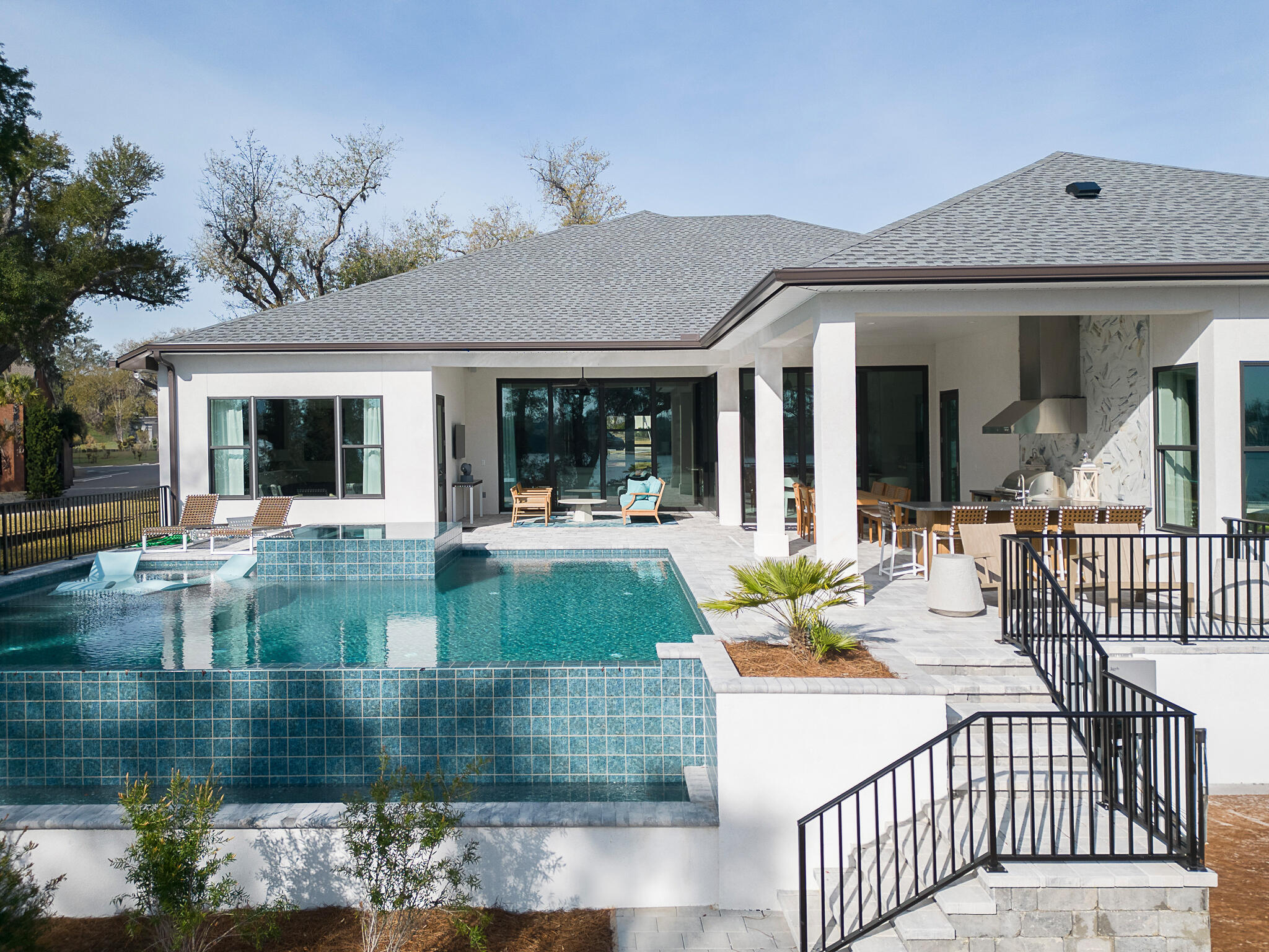 Cove Pointe - Residential