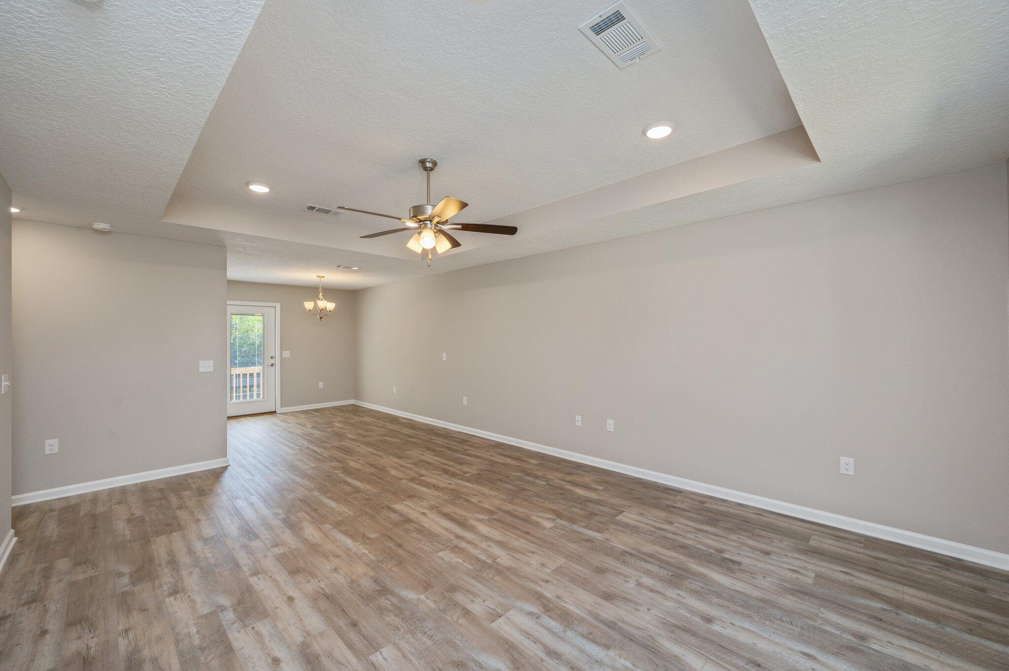 FAIRVIEW L H - Residential