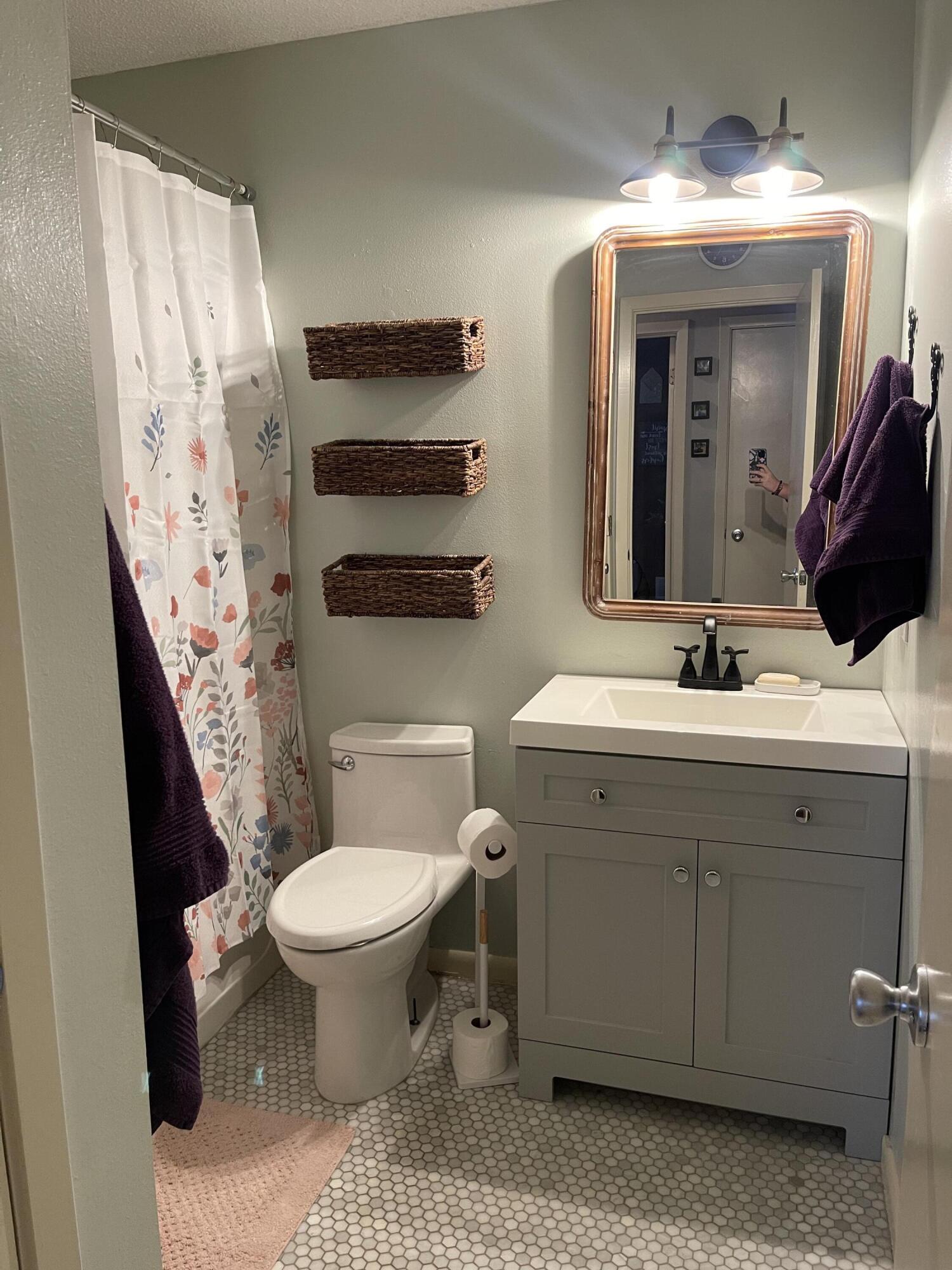 HIGHLAND HILLS - Residential