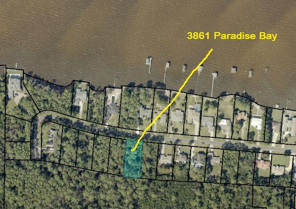 PARADISE BAY - Land