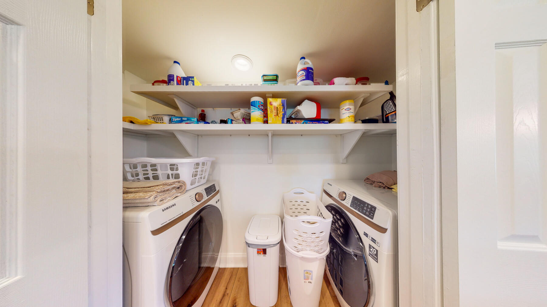 BEACHWALK T/H - Residential